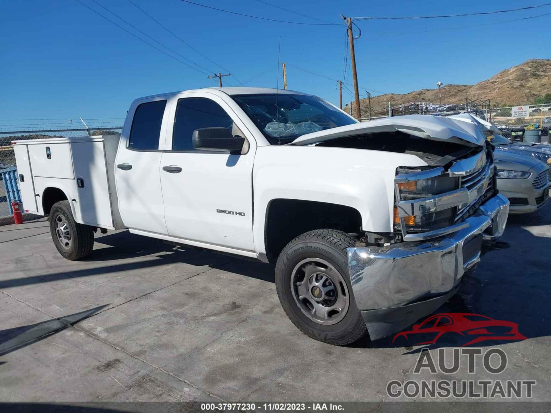 CHEVROLET SILVERADO 2500HD 2015 - 1GB2KUEG2FZ540328