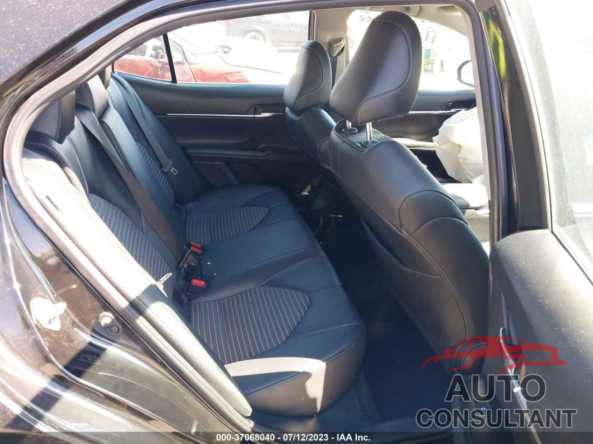 TOYOTA CAMRY 2020 - 4T1G11AK3LU329978