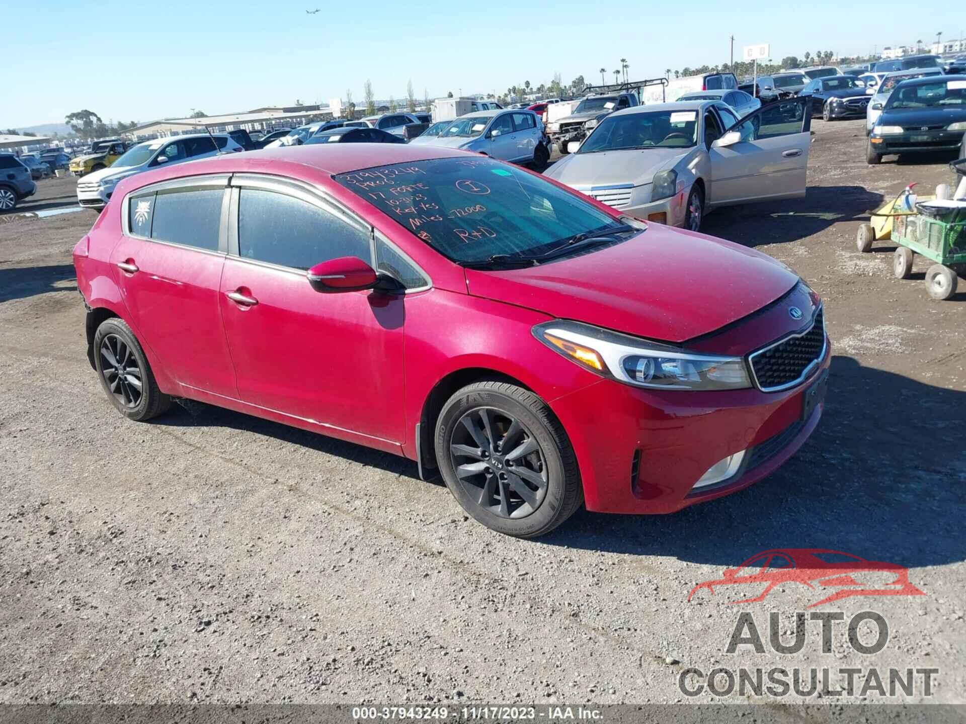 KIA FORTE 2017 - KNAFK5A83H5690909