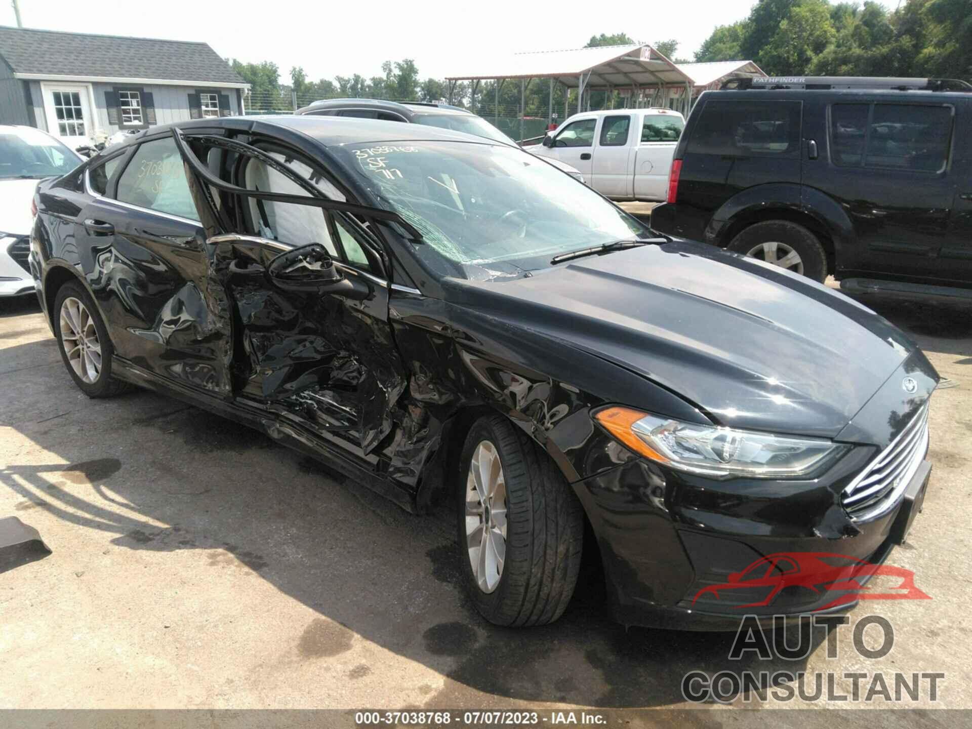 FORD FUSION HYBRID 2019 - 3FA6P0LU6KR131110