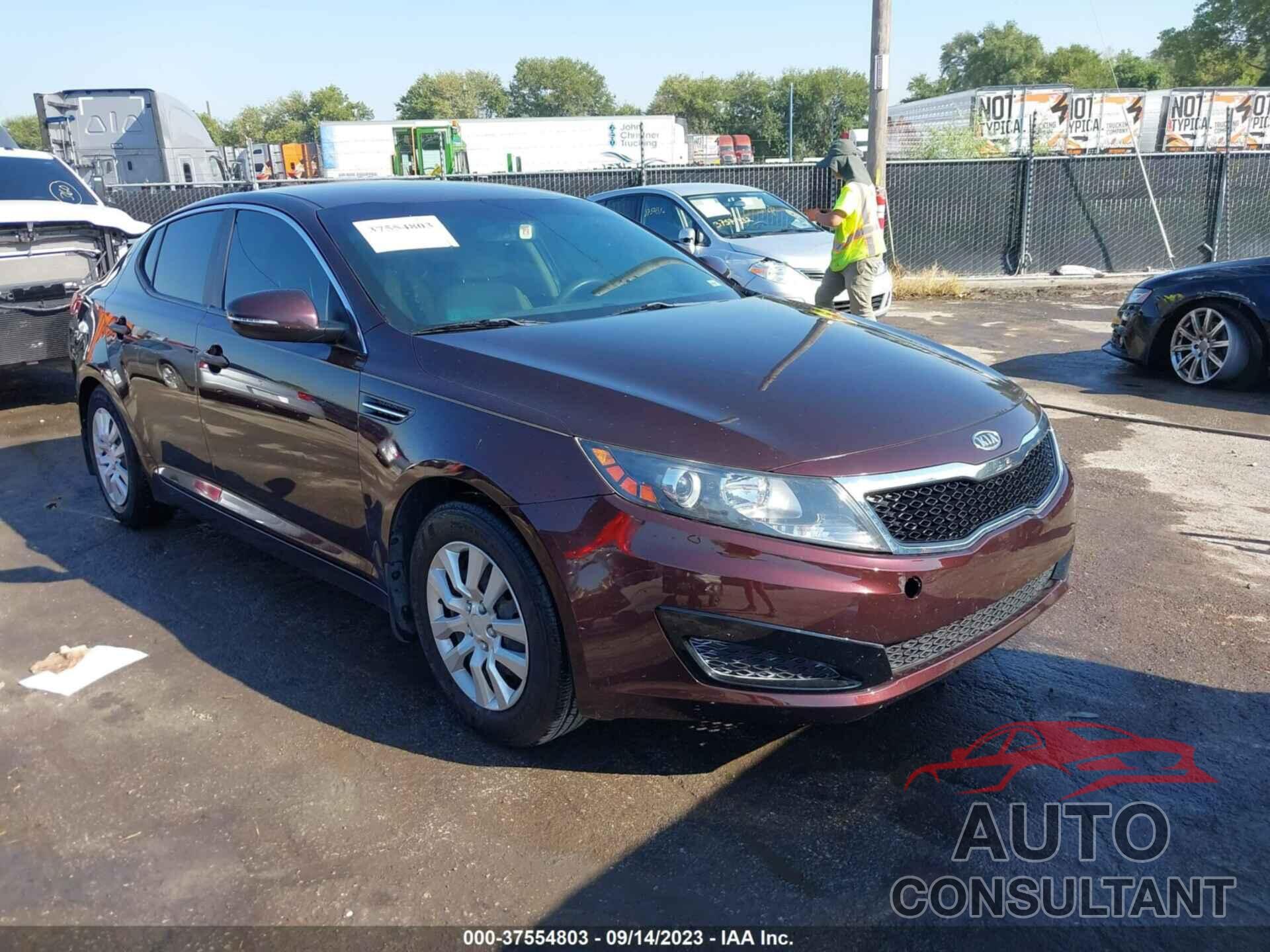 KIA OPTIMA 2011 - KNAGM4A75B5067654