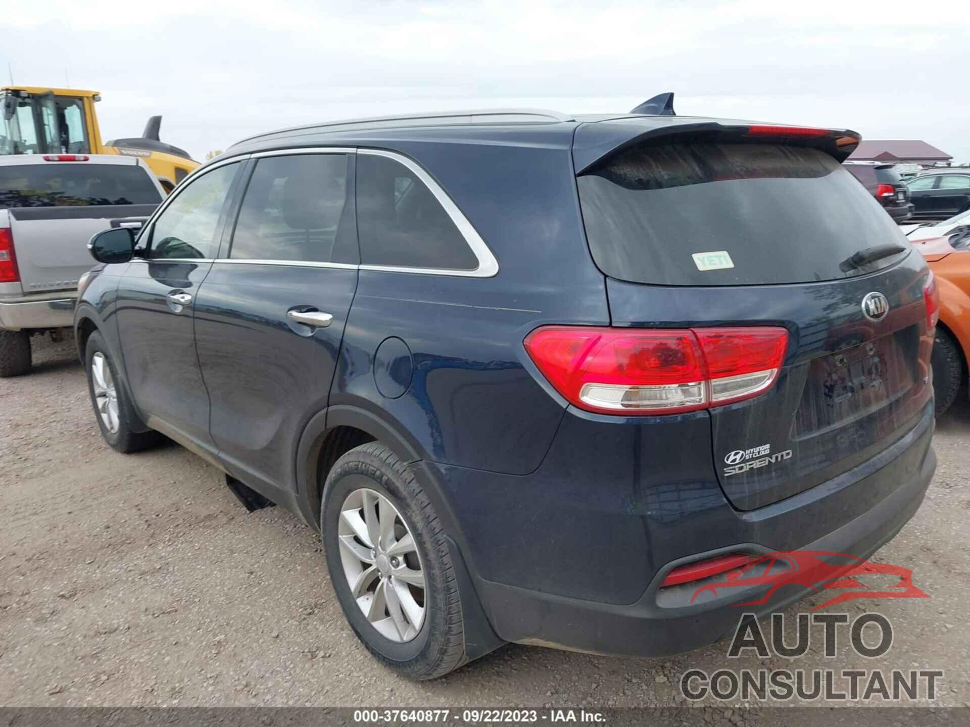 KIA SORENTO 2016 - 5XYPG4A5XGG088426