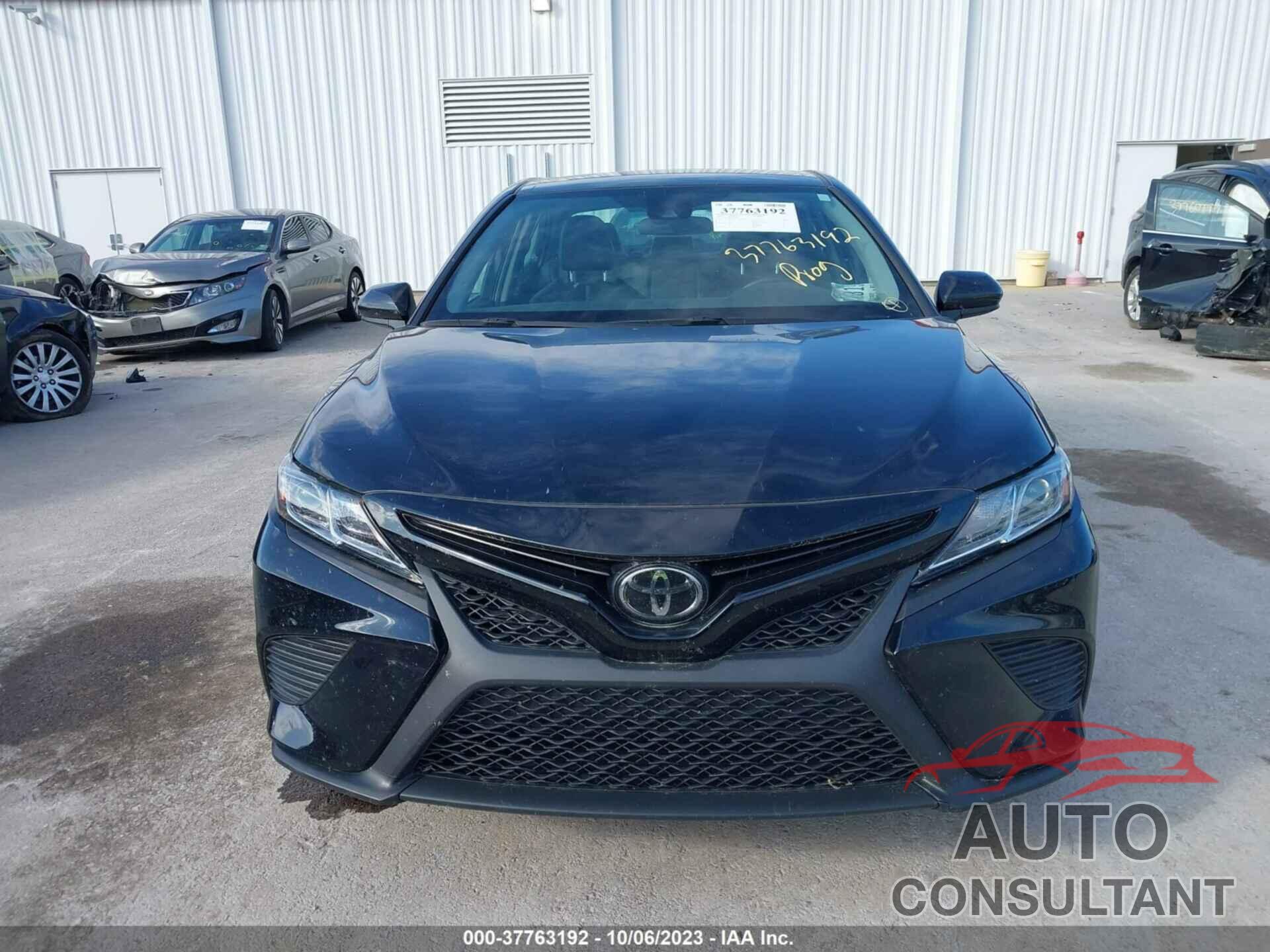 TOYOTA CAMRY 2020 - 4T1G11AK8LU309676