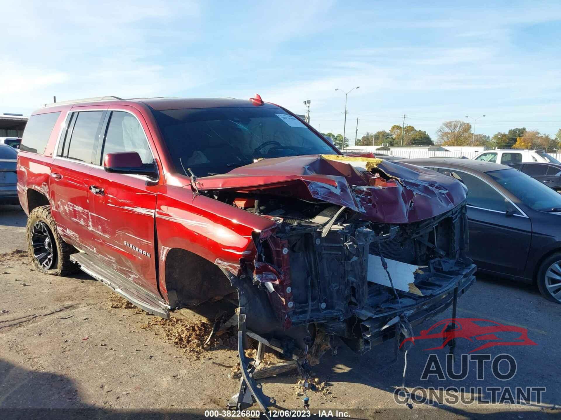 CHEVROLET SUBURBAN 2019 - 1GNSKHKC9KR379059