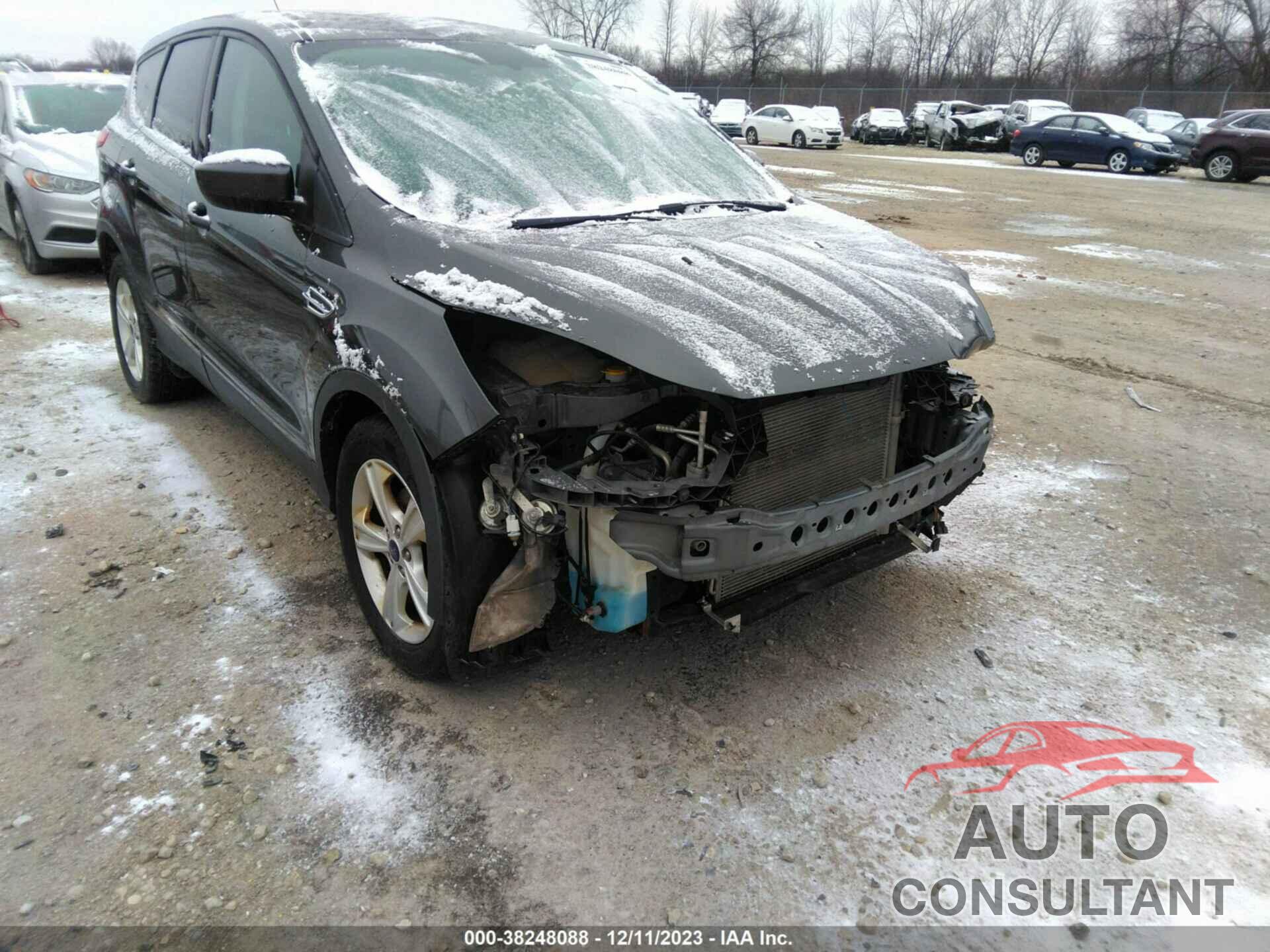 FORD ESCAPE 2015 - 1FMCU0G73FUA15173