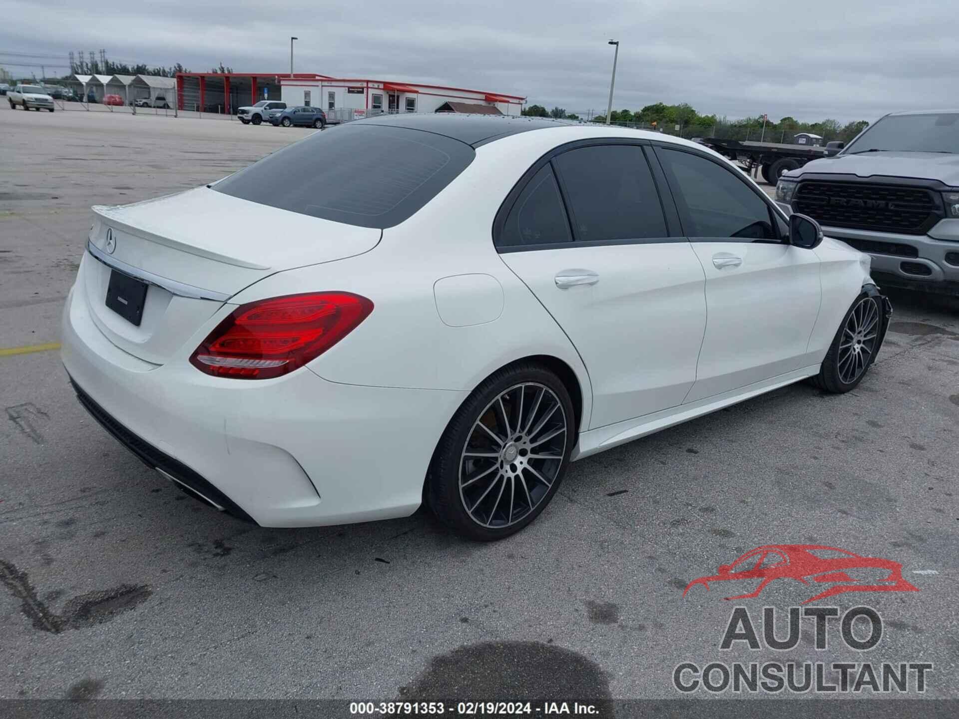 MERCEDES-BENZ C 300 2017 - 55SWF4JB5HU203400