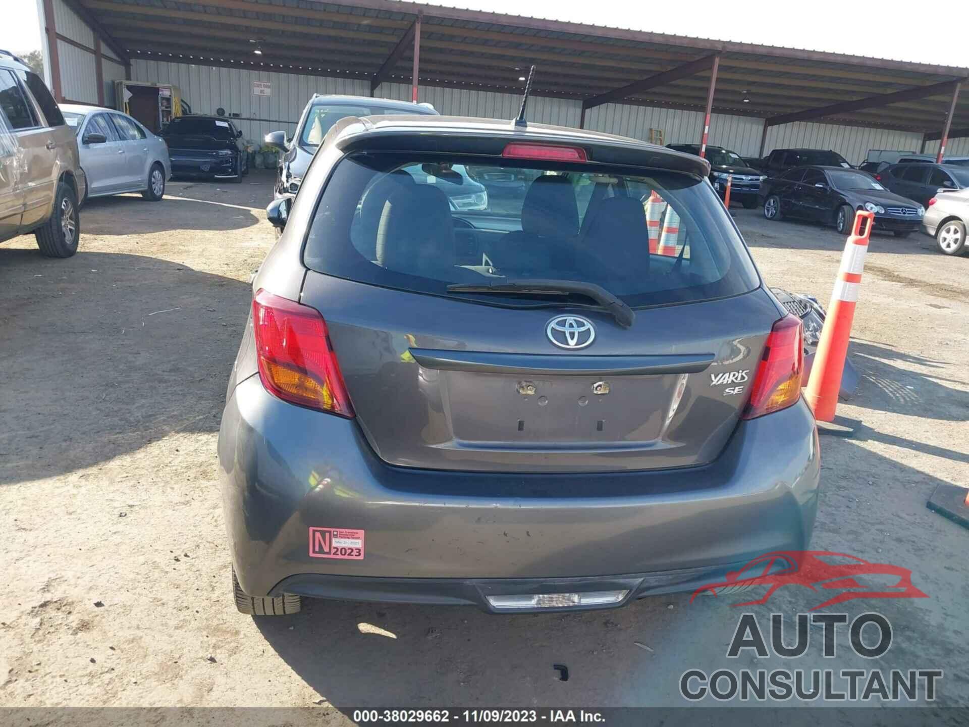 TOYOTA YARIS 2017 - VNKKTUD39HA076194