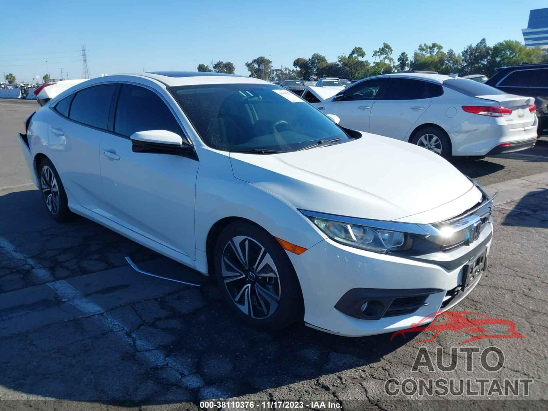 HONDA CIVIC 2017 - 2HGFC1F30HH644812