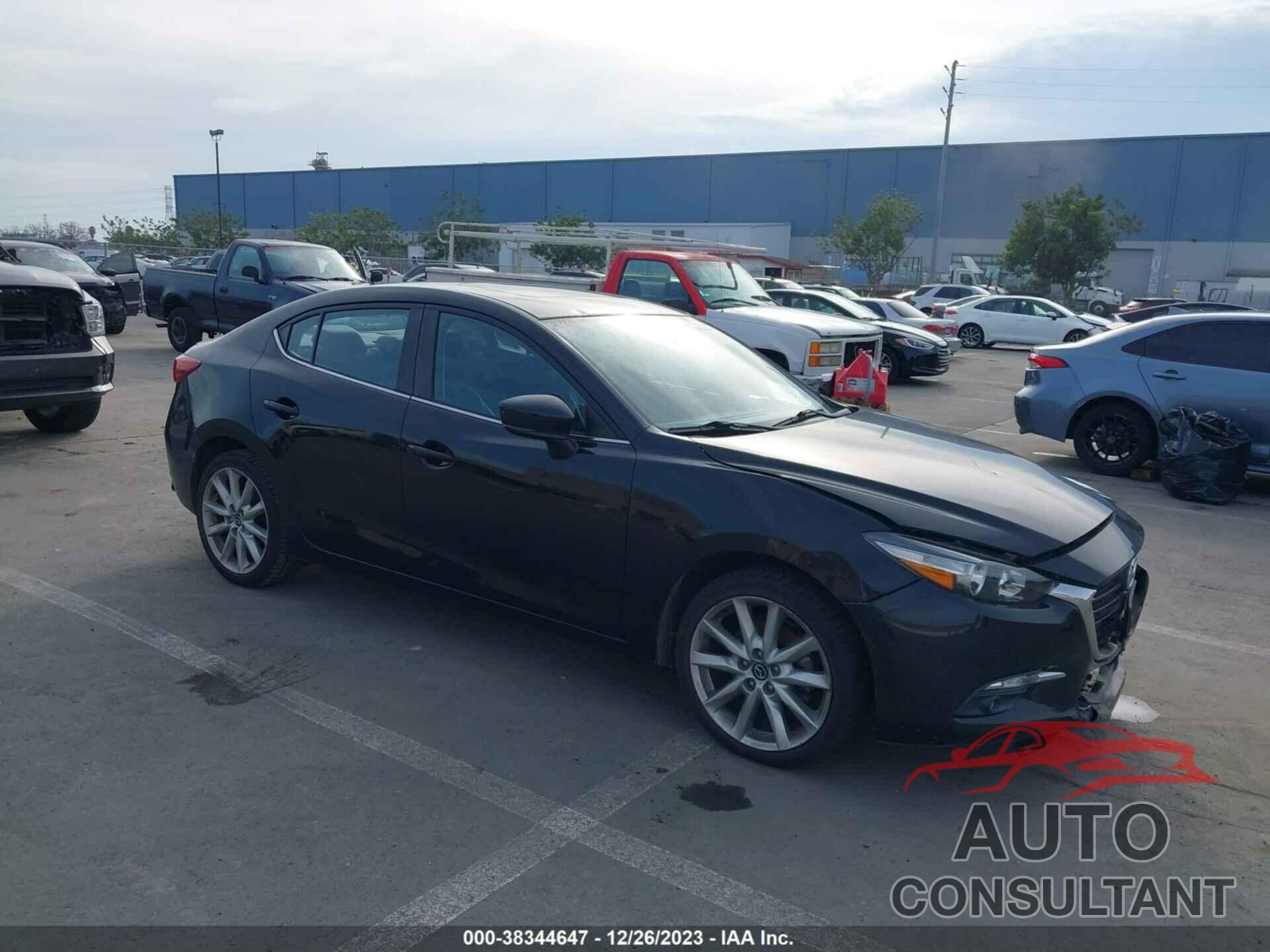 MAZDA MAZDA3 2017 - JM1BN1W31H1122907