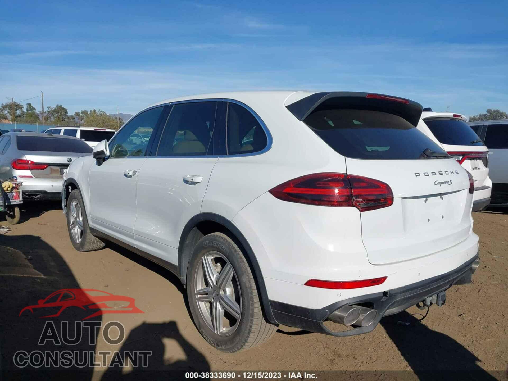 PORSCHE CAYENNE 2016 - WP1AB2A22GLA95856