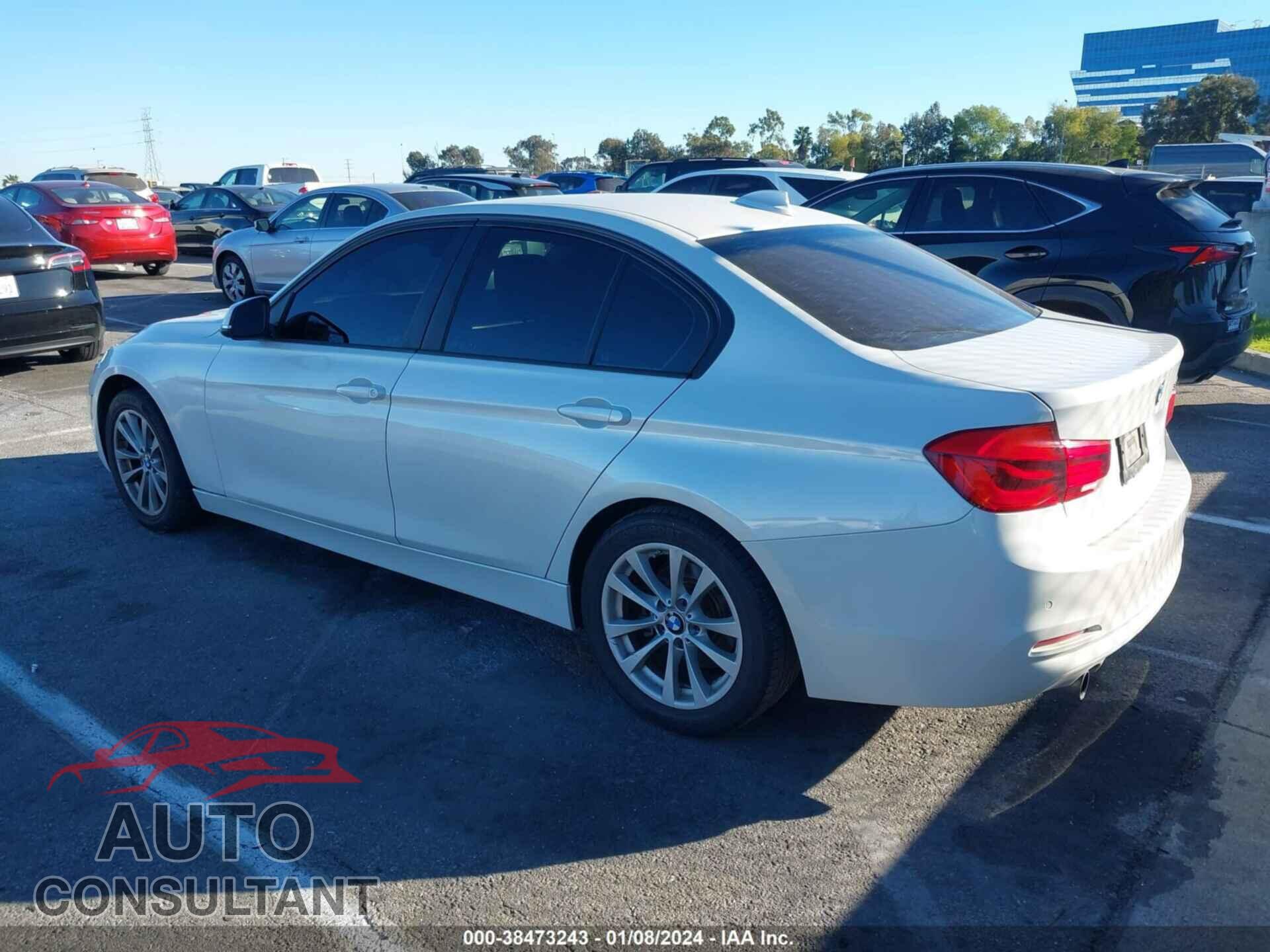 BMW 320 2017 - WBA8A9C32HK620579