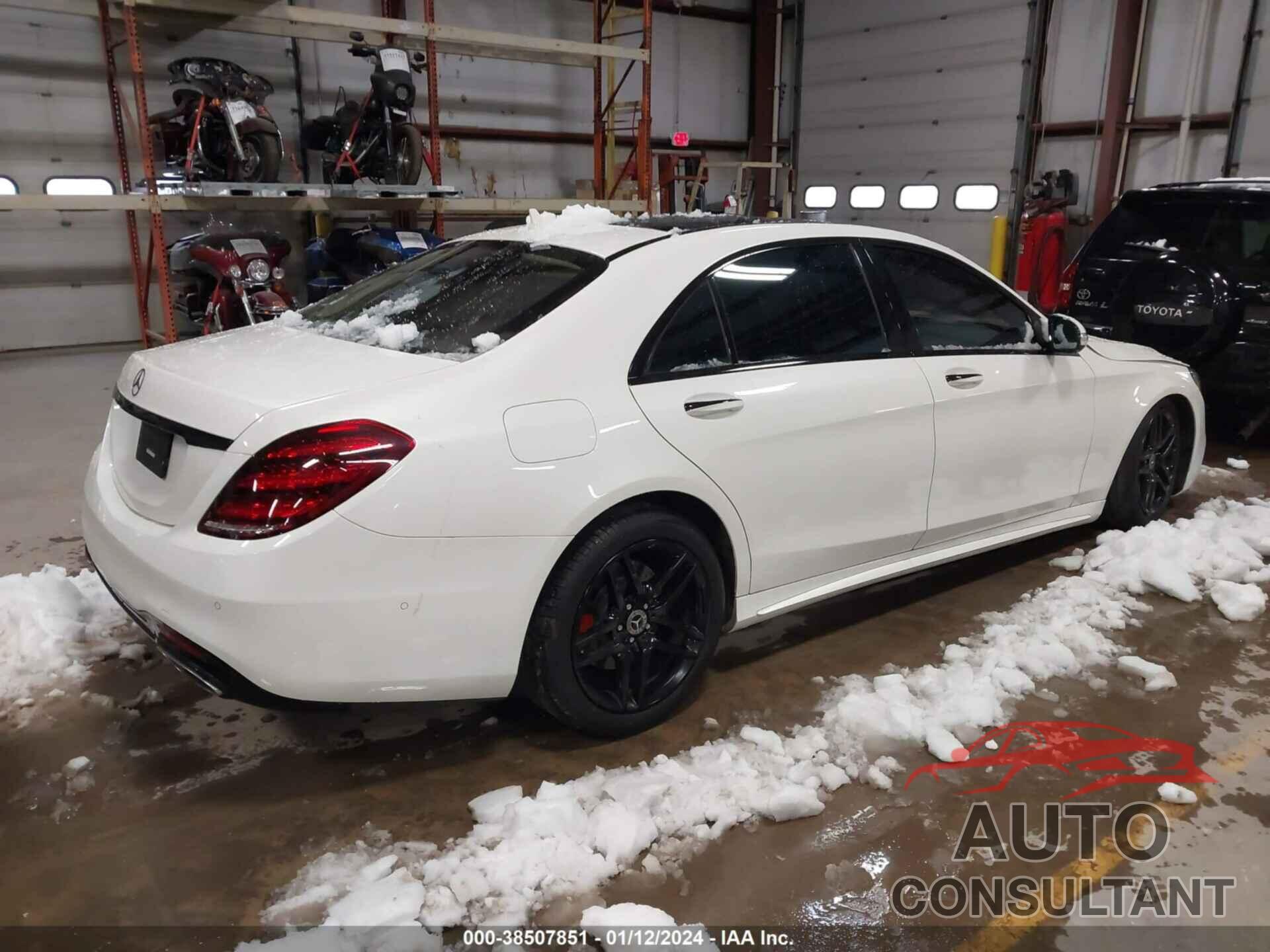 MERCEDES-BENZ S 560 2018 - WDDUG8DBXJA414430