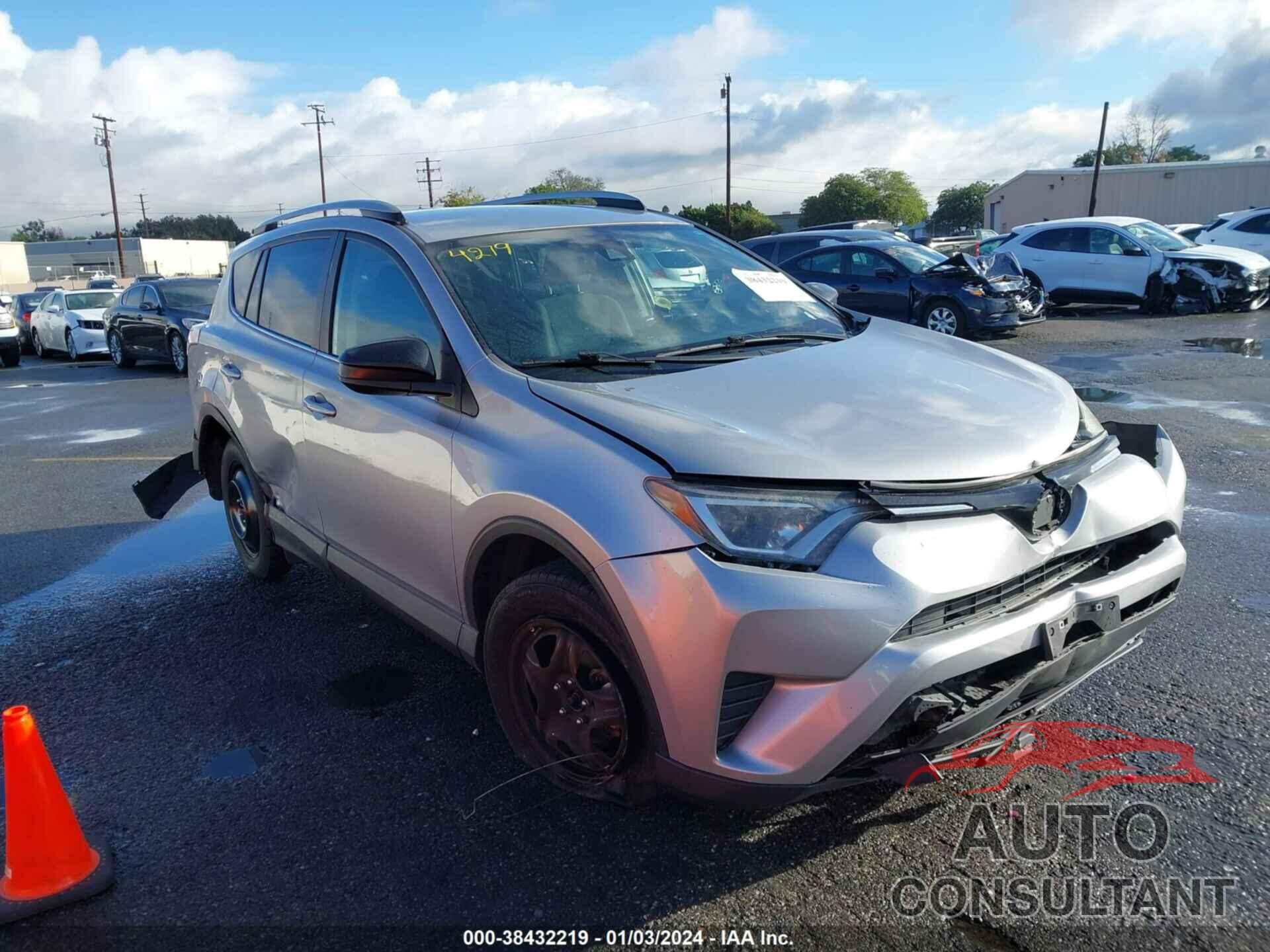 TOYOTA RAV4 2017 - 2T3ZFREV6HW360315
