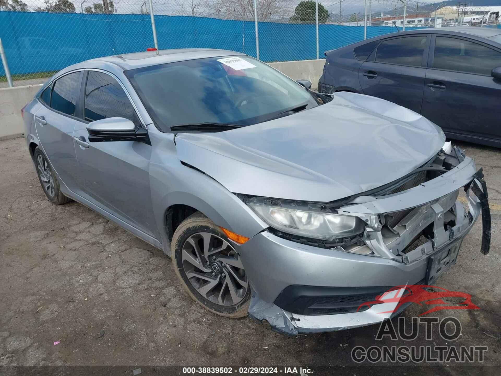 HONDA CIVIC 2016 - 2HGFC2F77GH520981