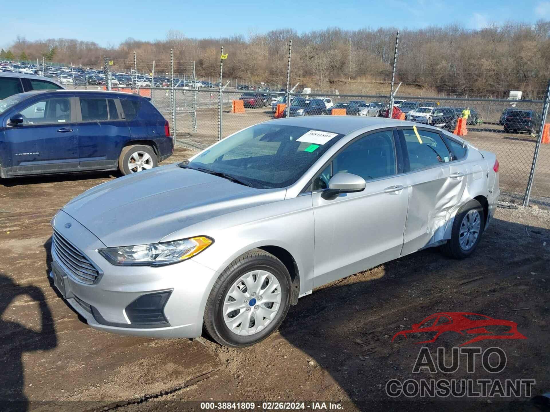 FORD FUSION 2019 - 3FA6P0G73KR195027