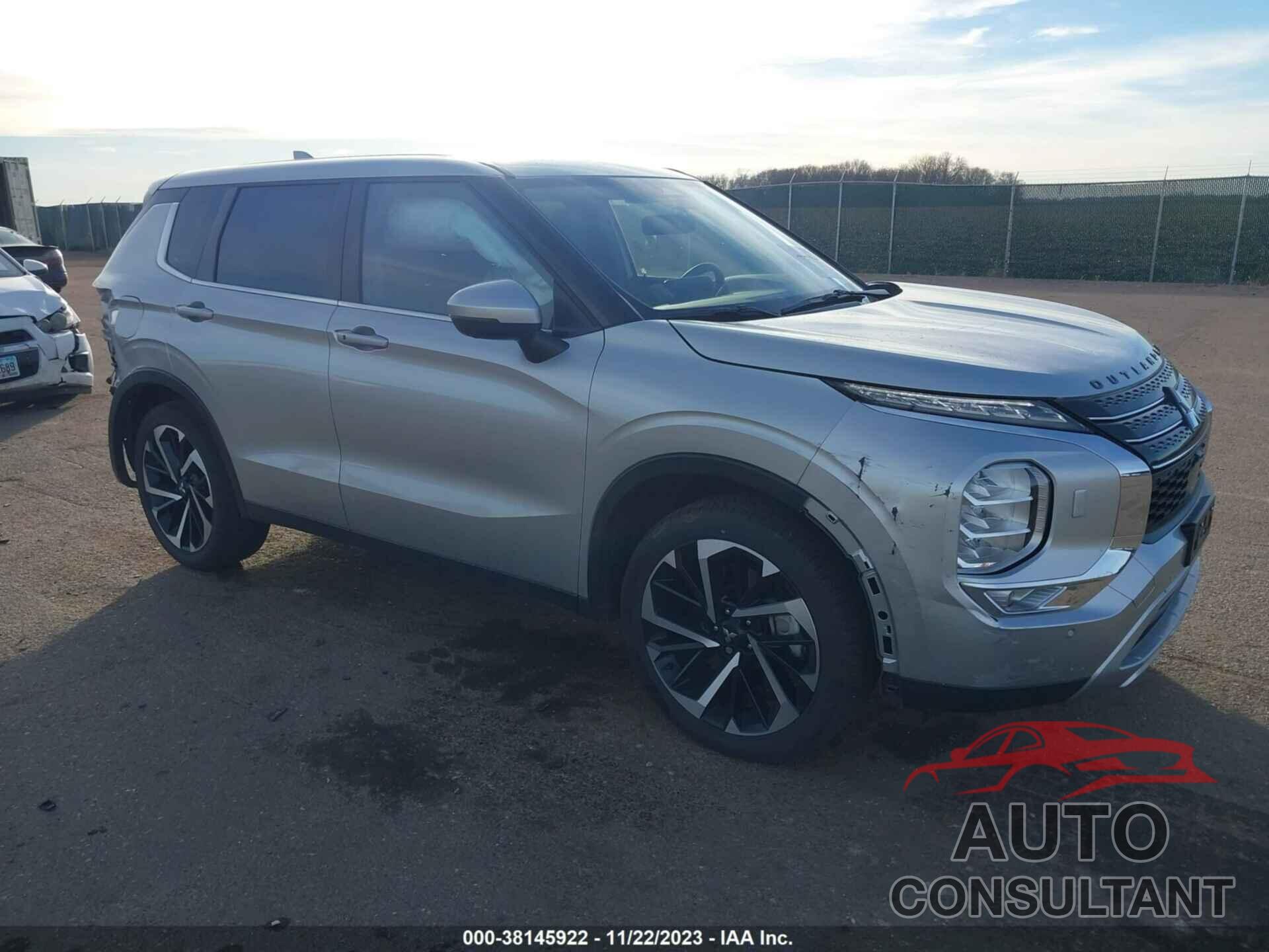 MITSUBISHI OUTLANDER 2022 - JA4J4UA83NZ081013