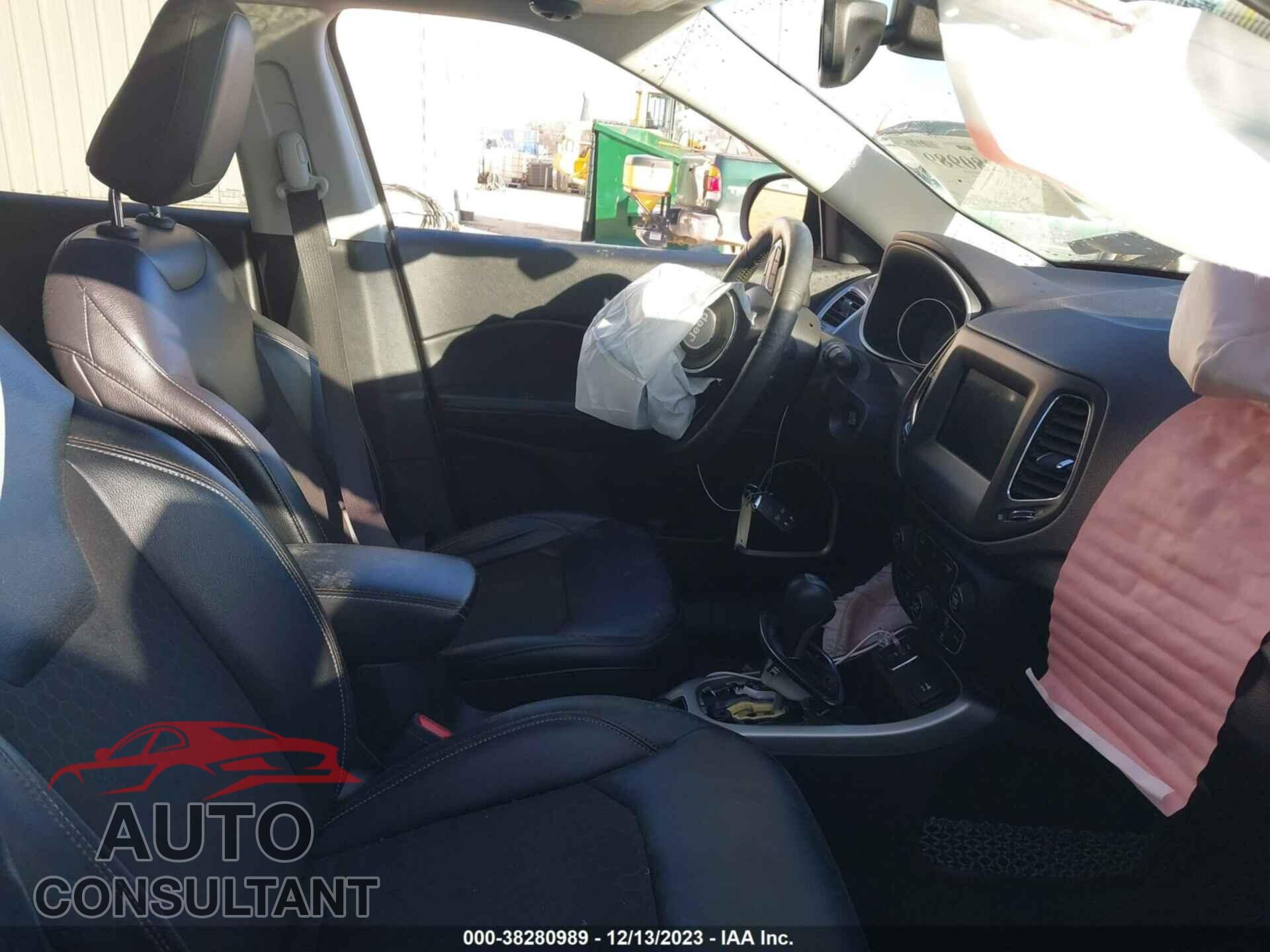 JEEP COMPASS 2017 - 3C4NJCBB2HT669419