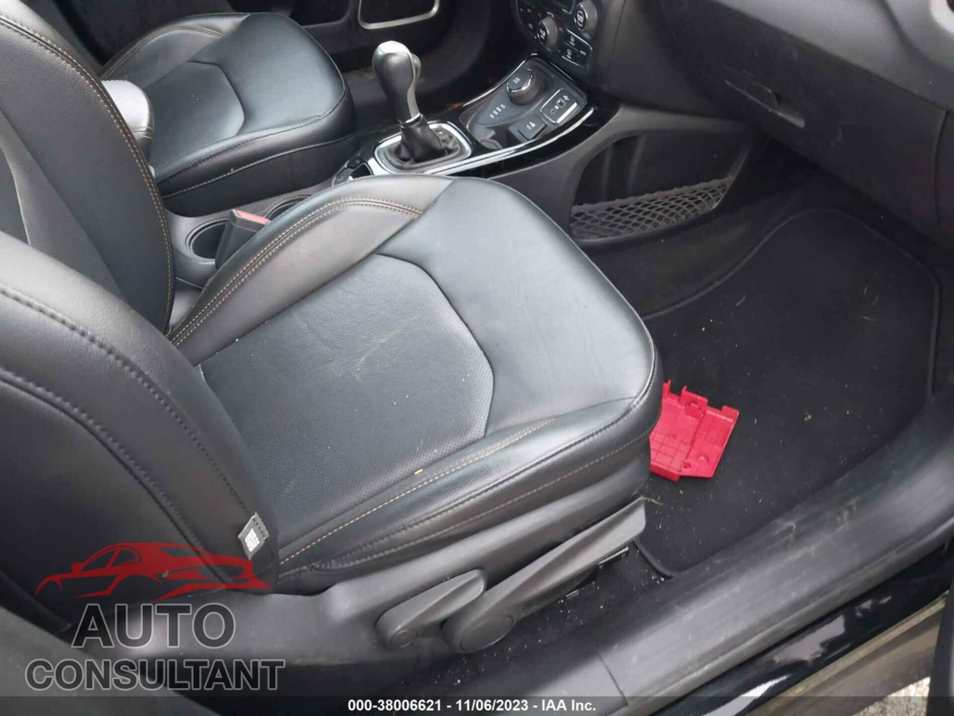 JEEP COMPASS 2020 - 3C4NJDCB2LT101149