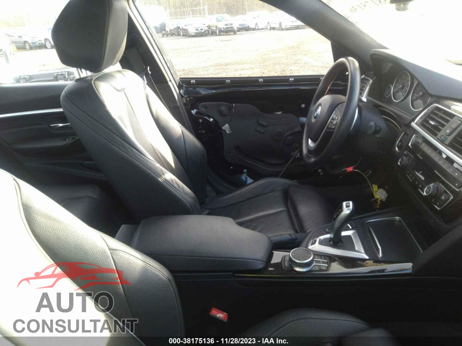 BMW 330E 2017 - WBA8E1C33HA156830