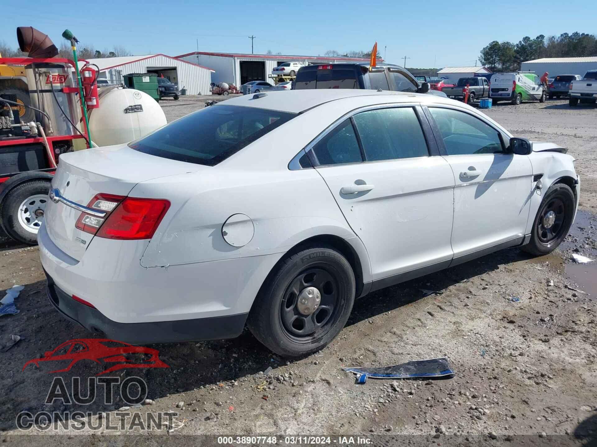 FORD TAURUS 2016 - 1FAHP2MK6GG106501