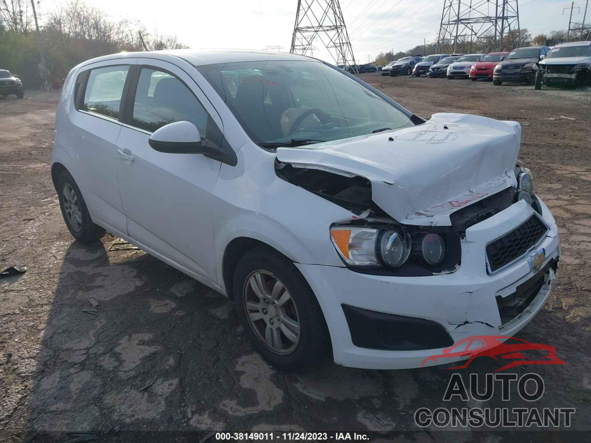 CHEVROLET SONIC 2016 - 1G1JC6SH8G4119122