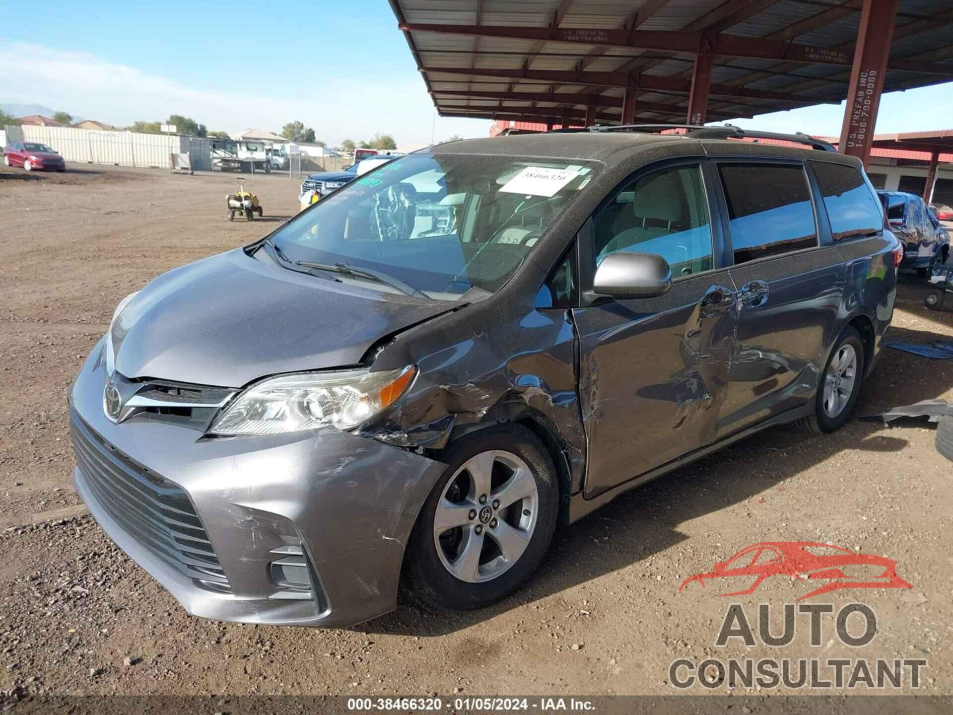 TOYOTA SIENNA 2018 - 5TDKZ3DC8JS917318