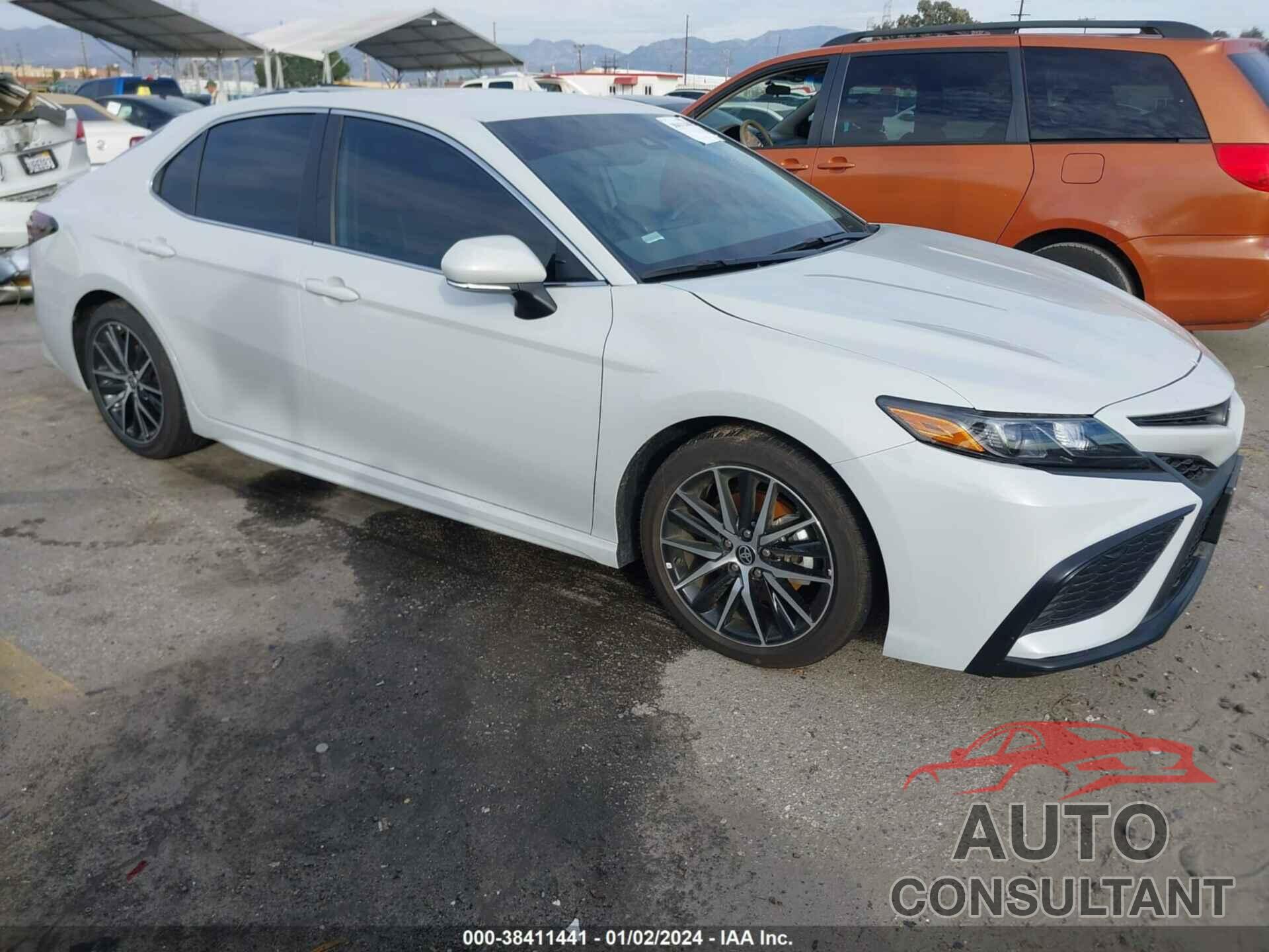 TOYOTA CAMRY 2023 - 4T1T11AK9PU181842