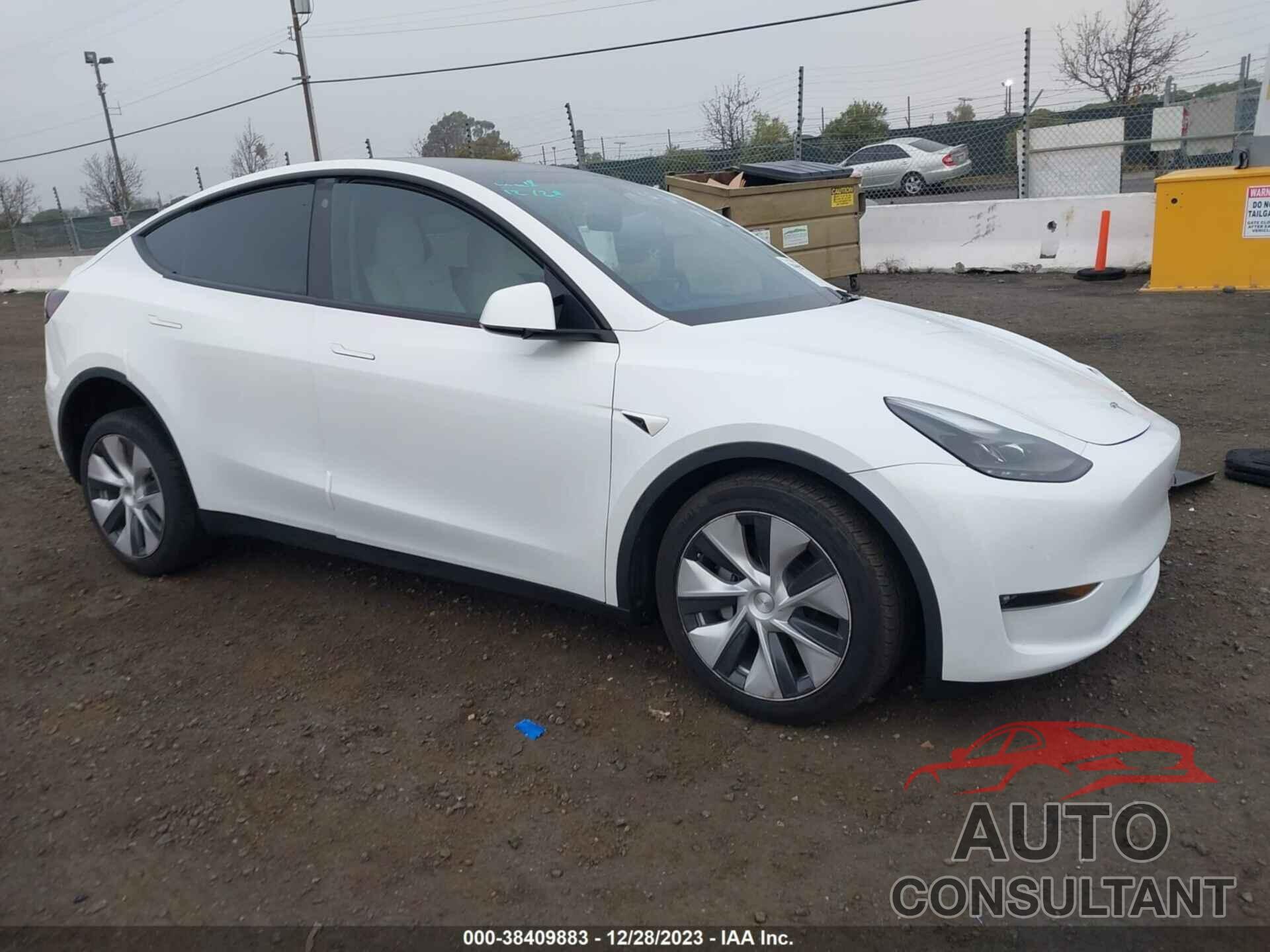 TESLA MODEL Y 2022 - 7SAYGDEE5NF516165