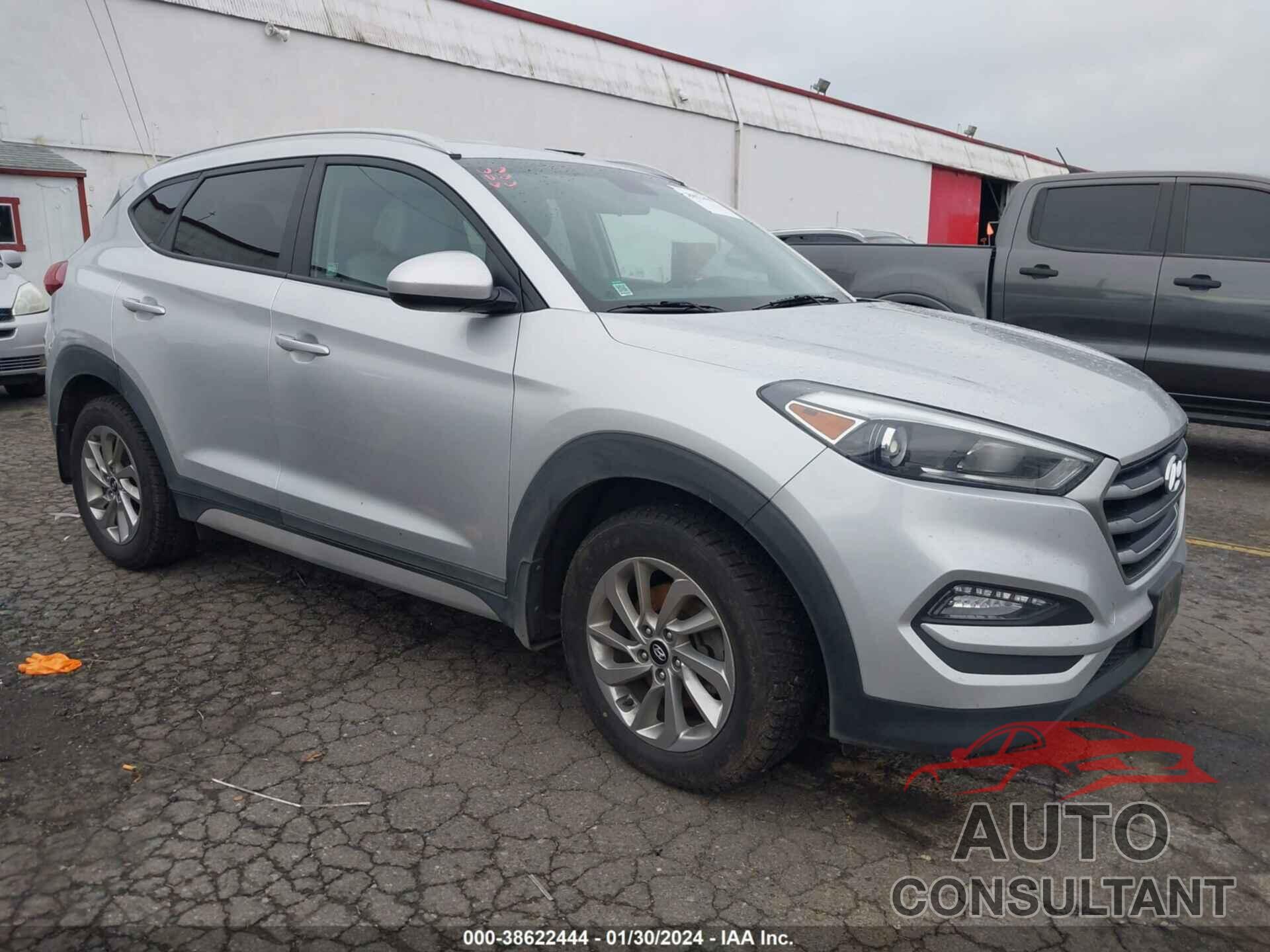 HYUNDAI TUCSON 2018 - KM8J33A48JU669623