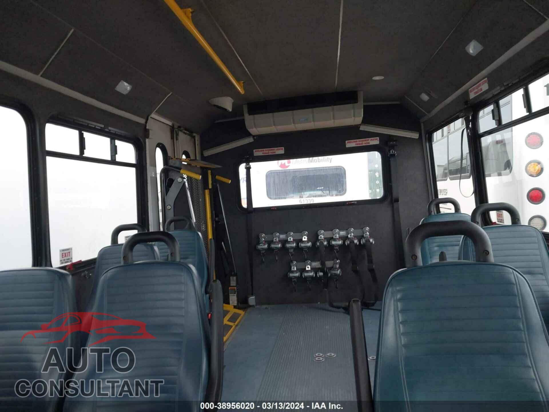 FORD ECONOLINE 2017 - 1FDFE4FS6HDC35384