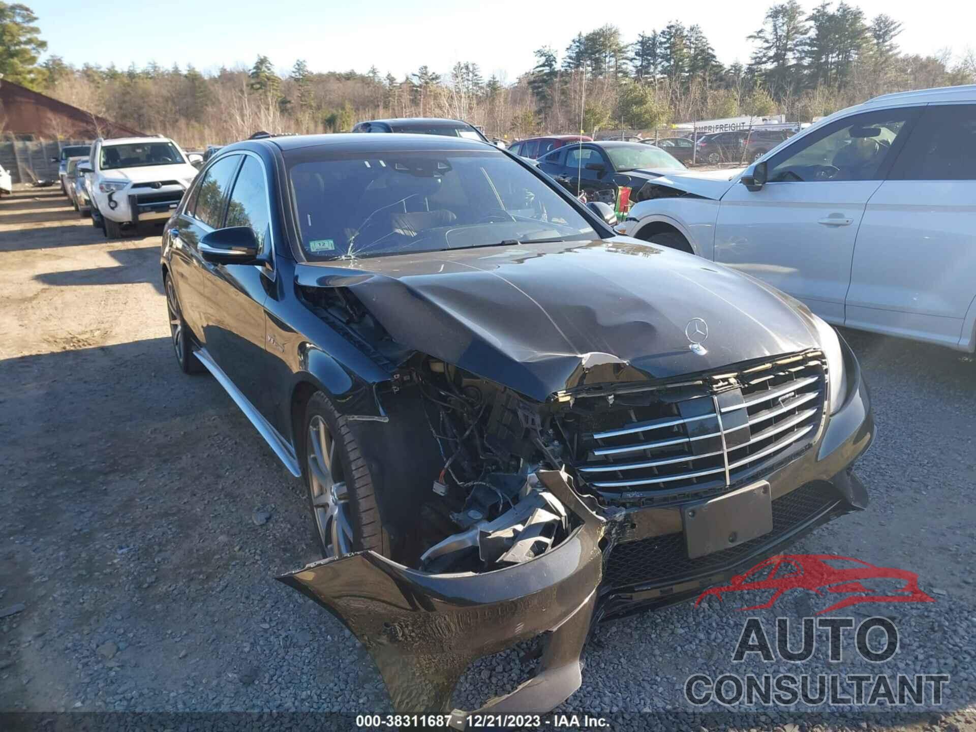 MERCEDES-BENZ AMG S 63 2017 - WDDUG7JBXHA323991