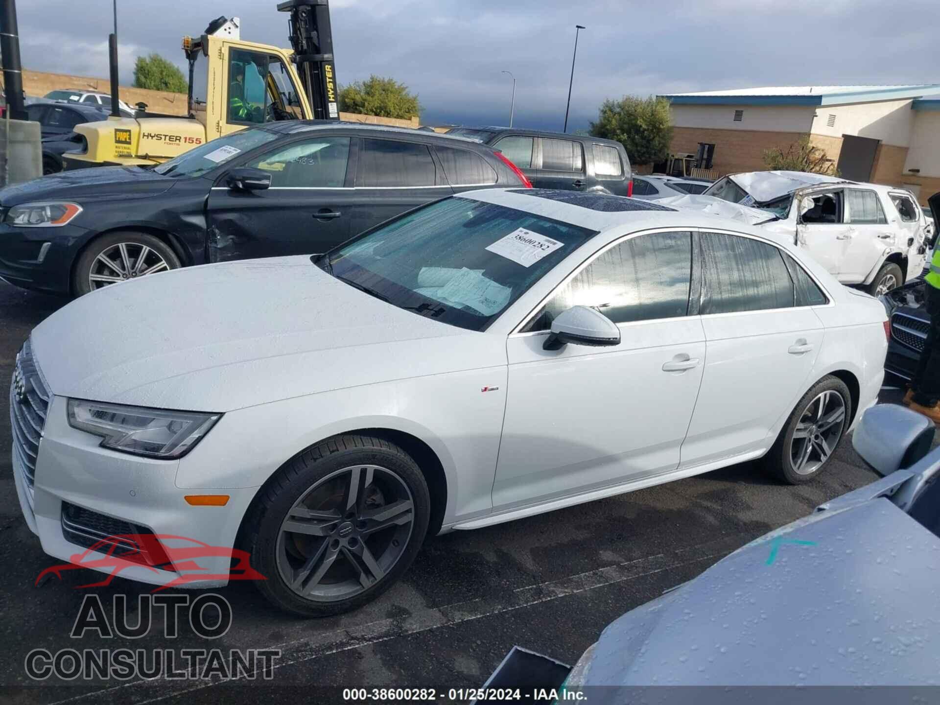 AUDI A4 2018 - WAULMAF45JA044294