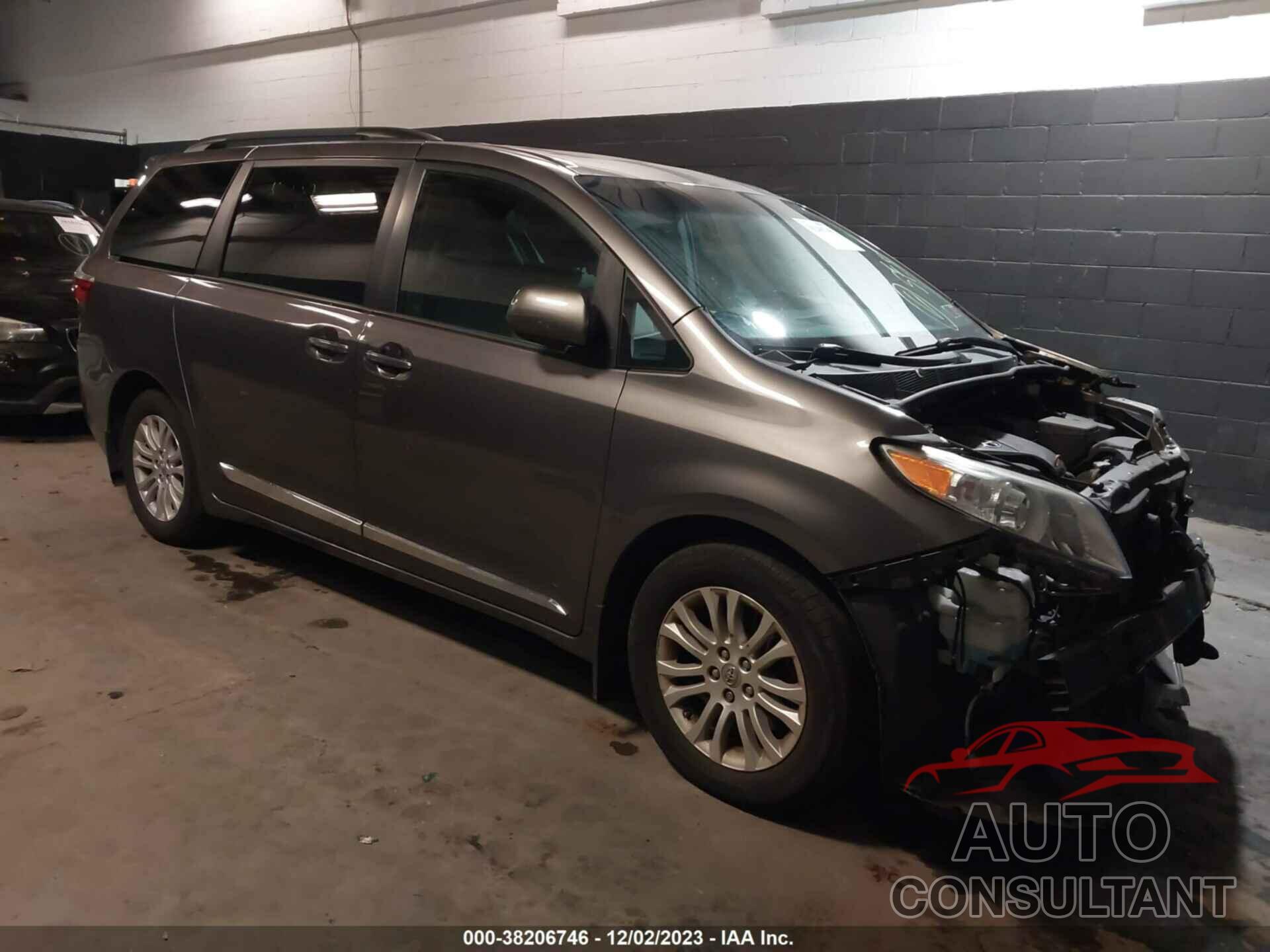 TOYOTA SIENNA 2017 - 5TDYZ3DC7HS803492