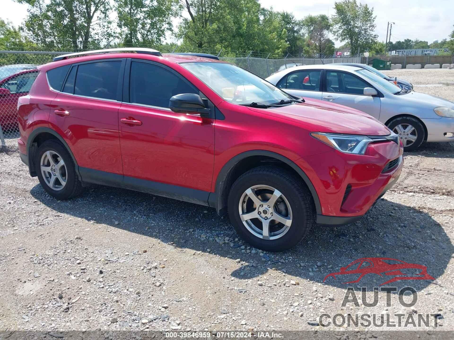 TOYOTA RAV4 2017 - JTMBFREV9HJ169455