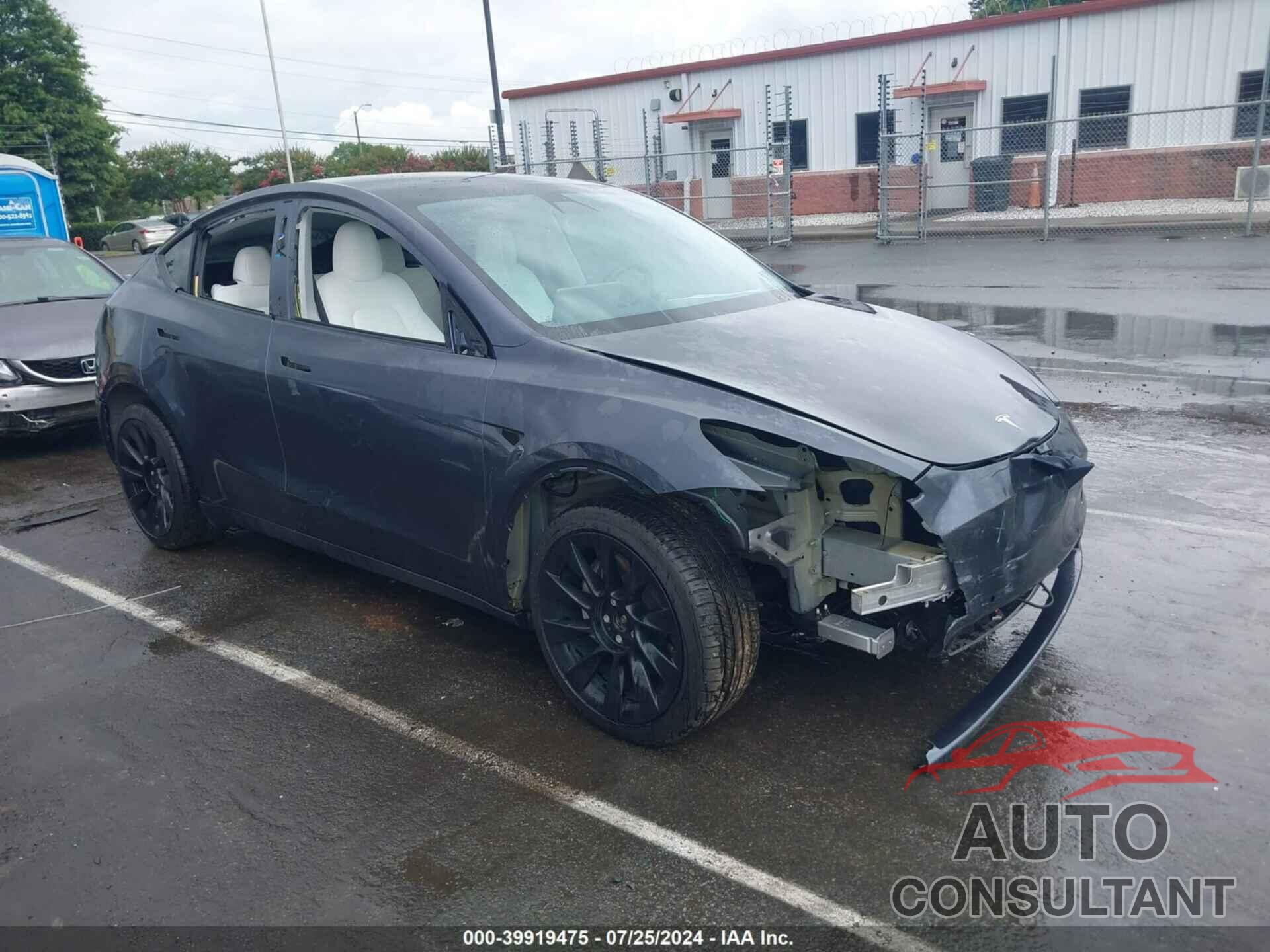 TESLA MODEL Y 2021 - 5YJYGDEE3MF267845