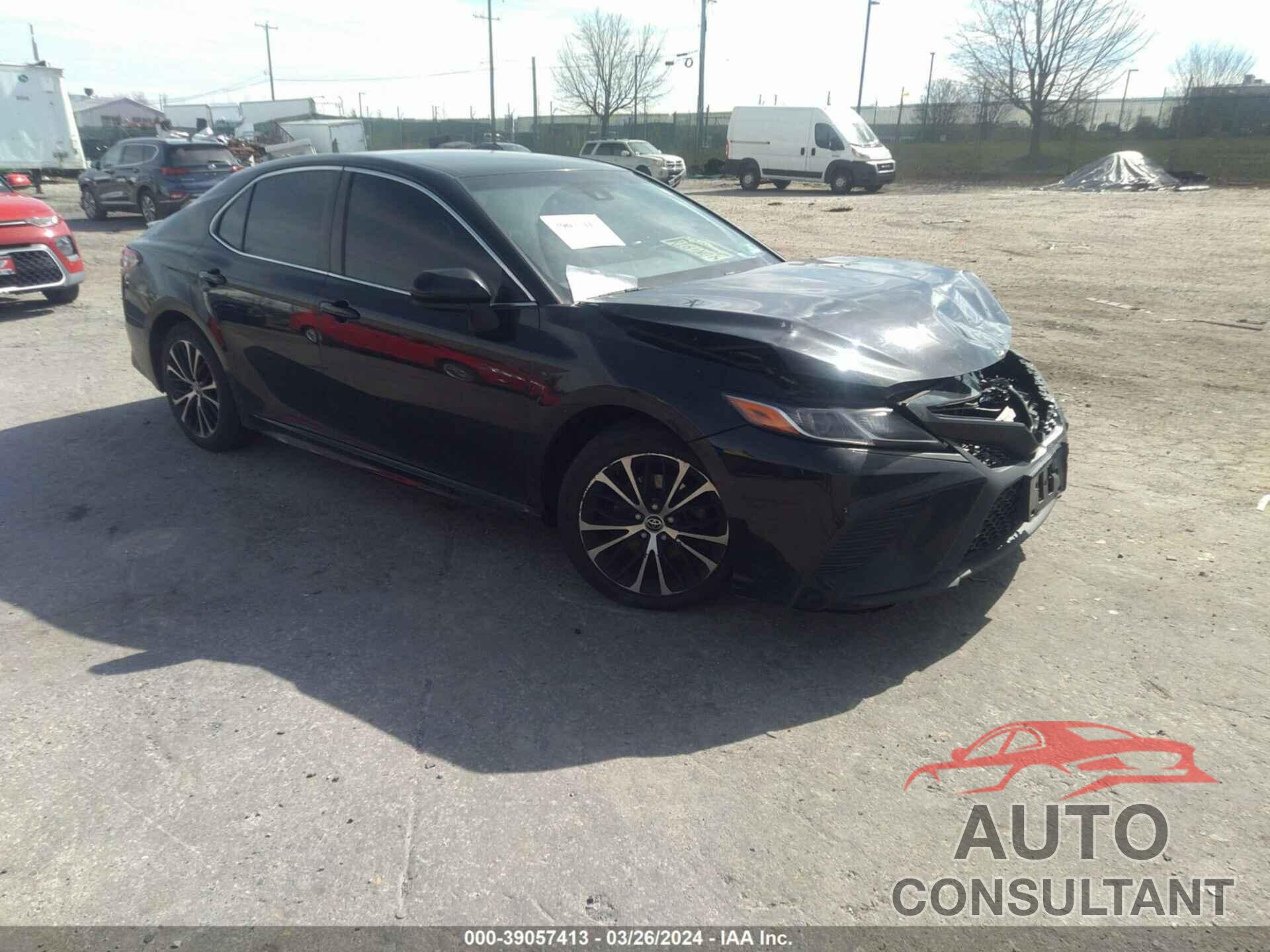 TOYOTA CAMRY 2018 - JTNB11HK8J3069466