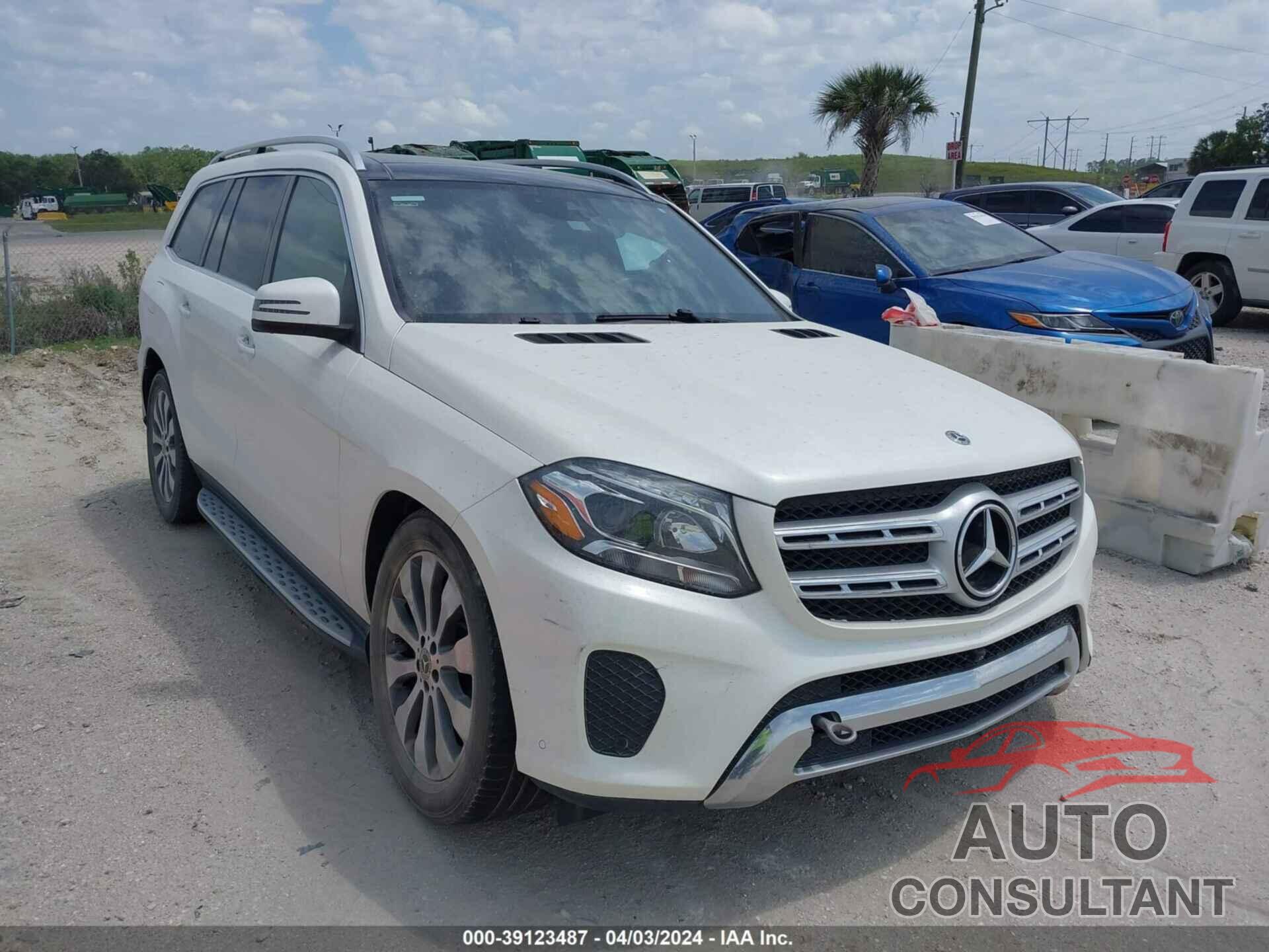 MERCEDES-BENZ GLS 450 2018 - 4JGDF6EE3JB025614