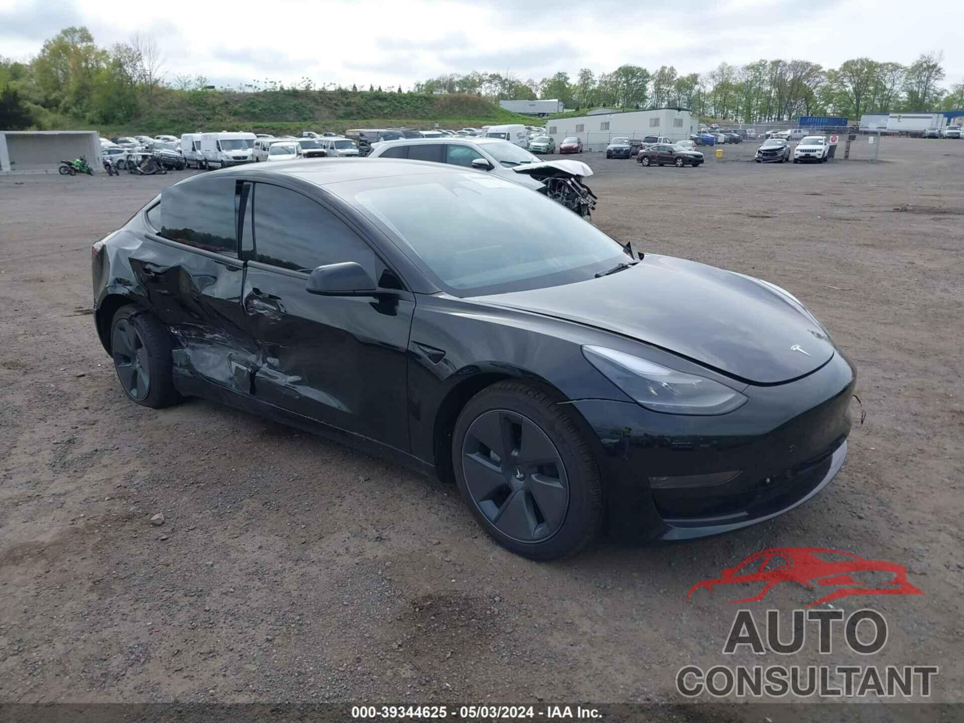 TESLA MODEL 3 2023 - 5YJ3E1EA5PF663808