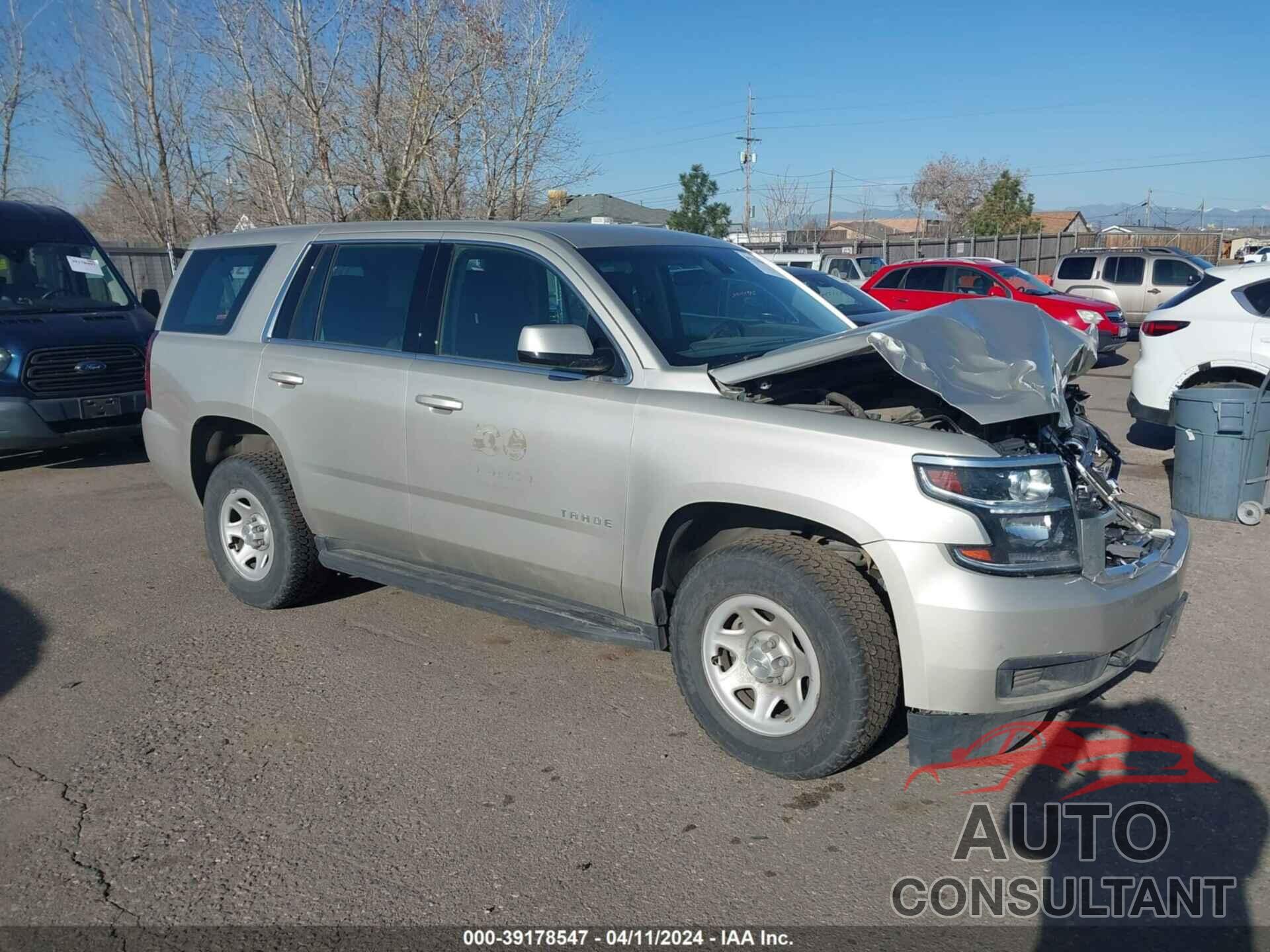 CHEVROLET TAHOE 2017 - 1GNSKEKC2HR280591