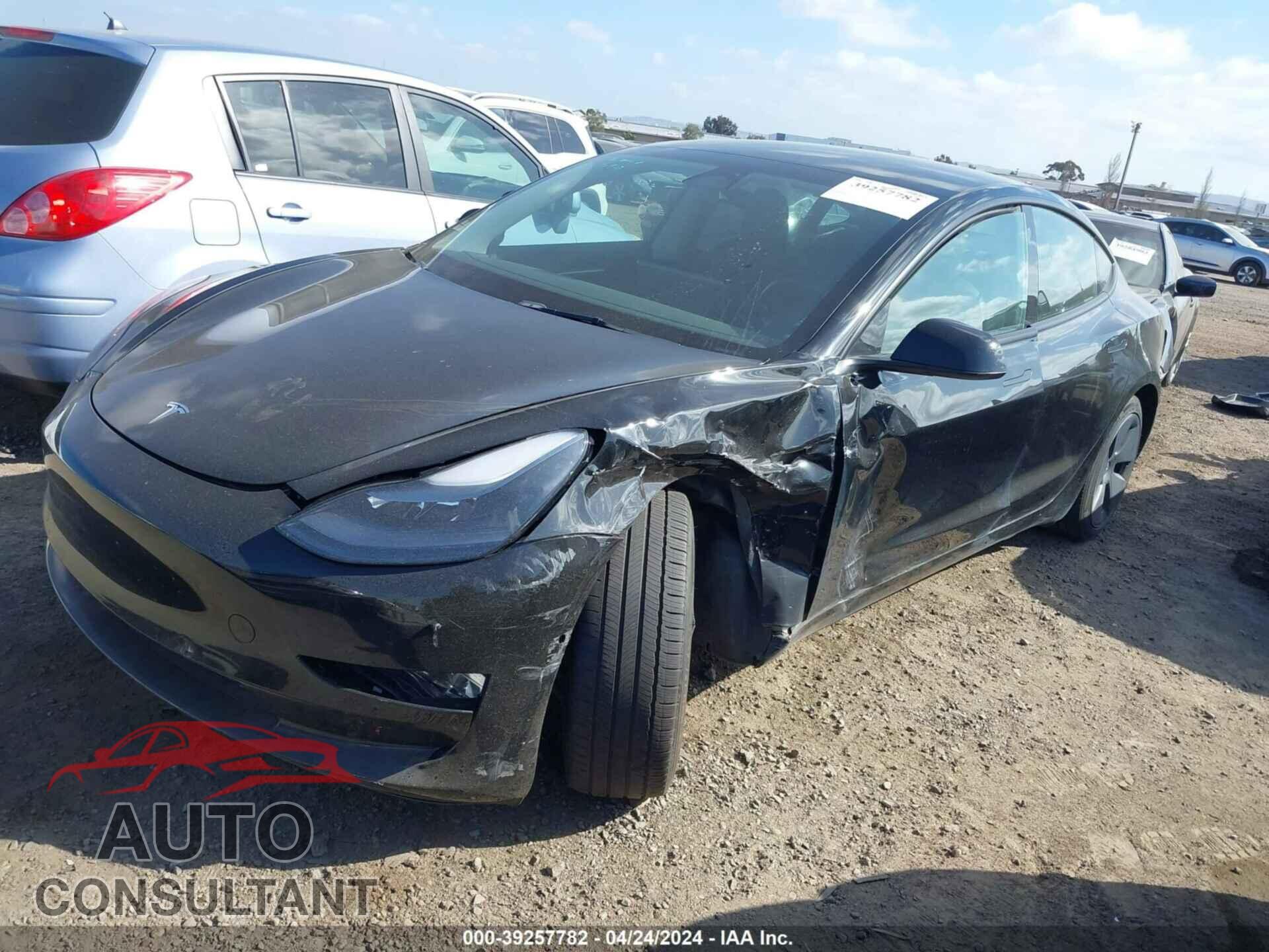 TESLA MODEL 3 2022 - 5YJ3E1EB5NF162147