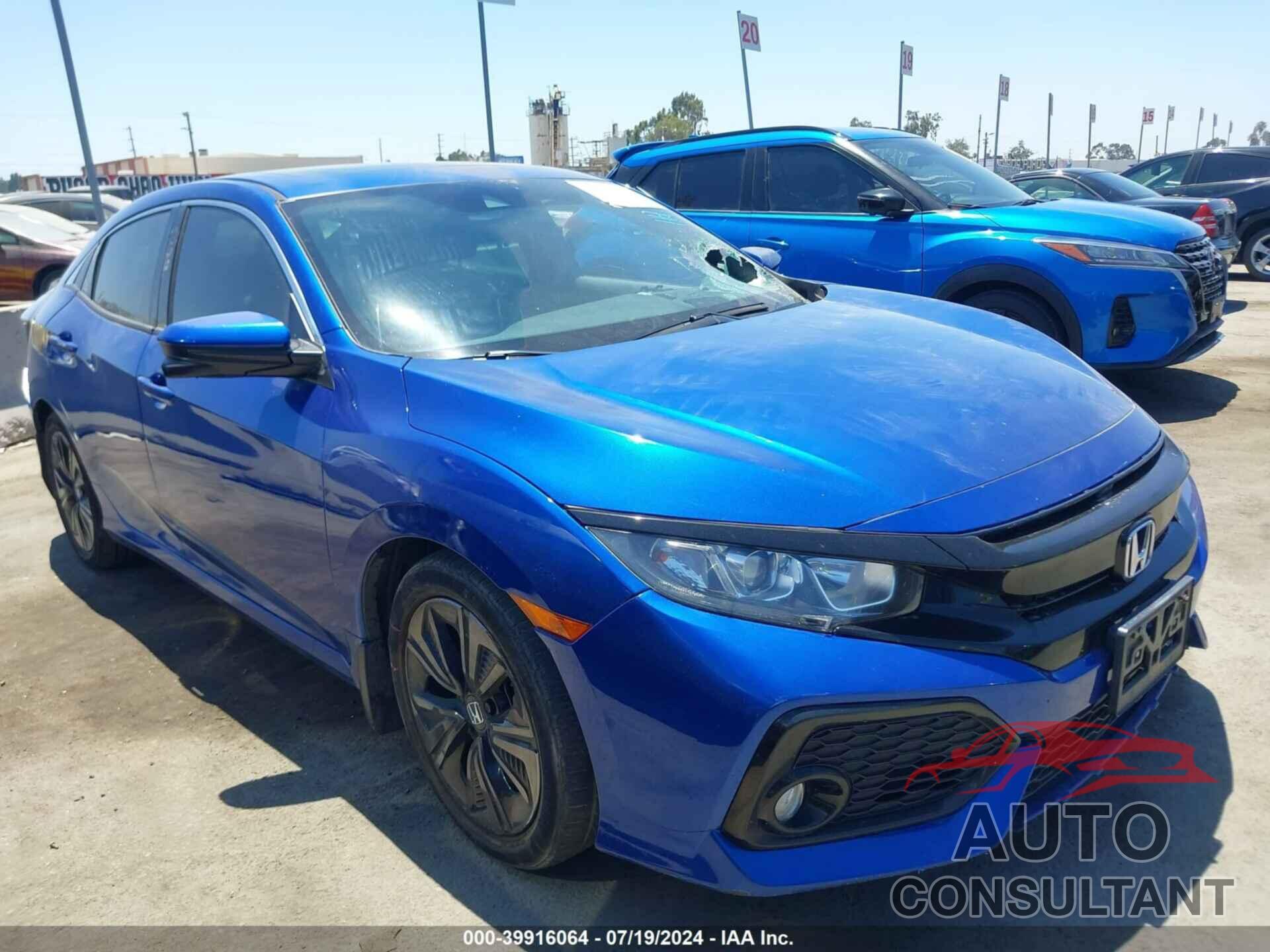 HONDA CIVIC 2019 - SHHFK7H64KU409577