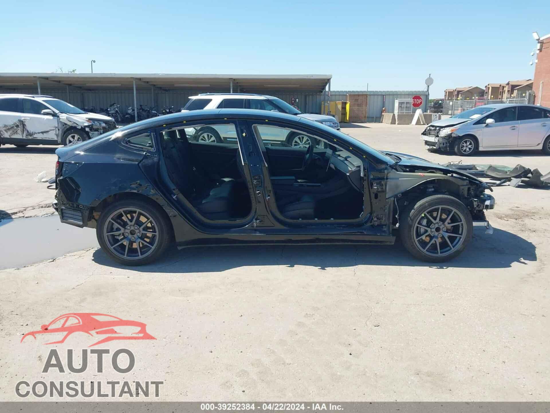 TESLA MODEL 3 2021 - 5YJ3E1EA0MF870909