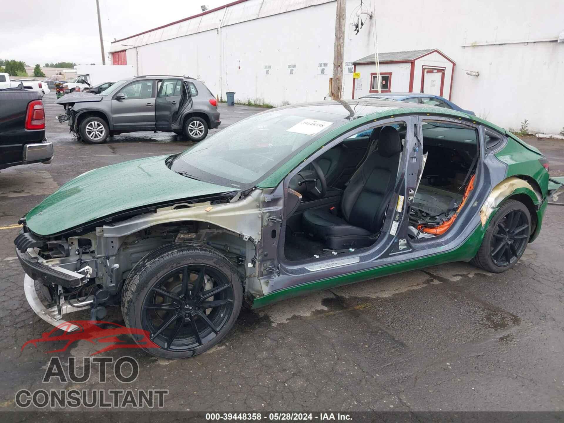 TESLA MODEL 3 2020 - 5YJ3E1EB8LF735538
