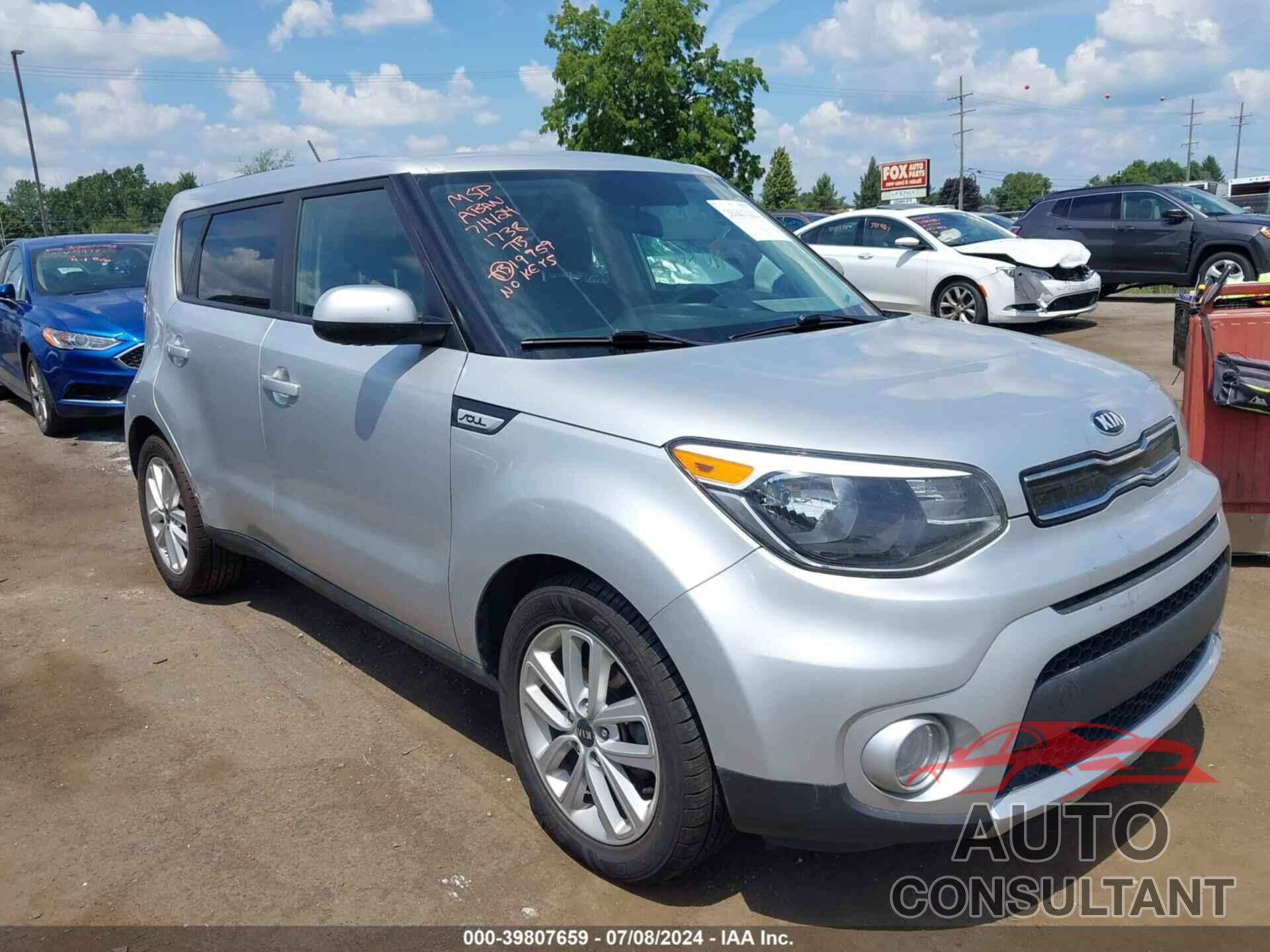 KIA SOUL 2018 - KNDJP3A5XJ7611738