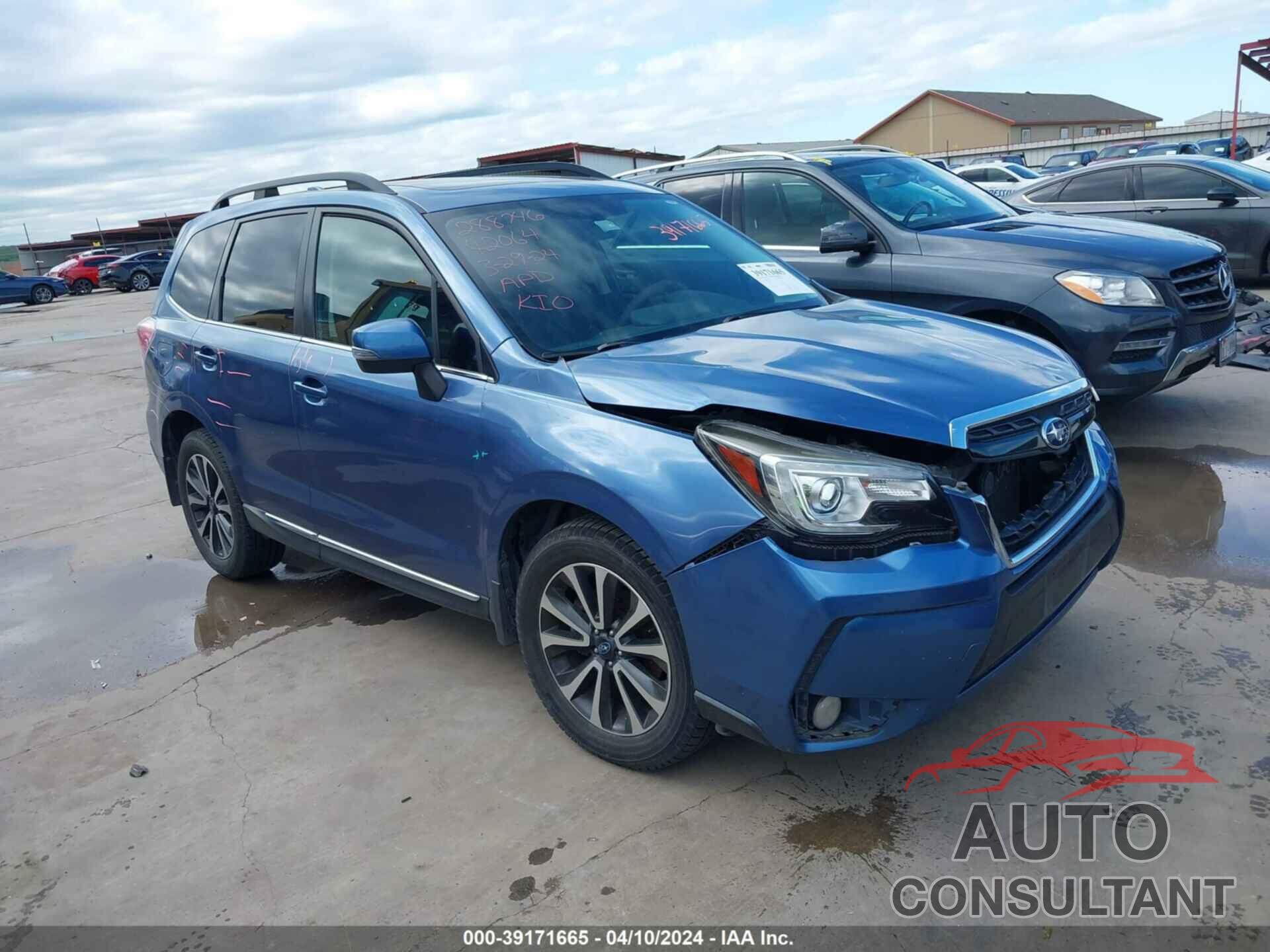 SUBARU FORESTER 2017 - JF2SJGTC3HH403473