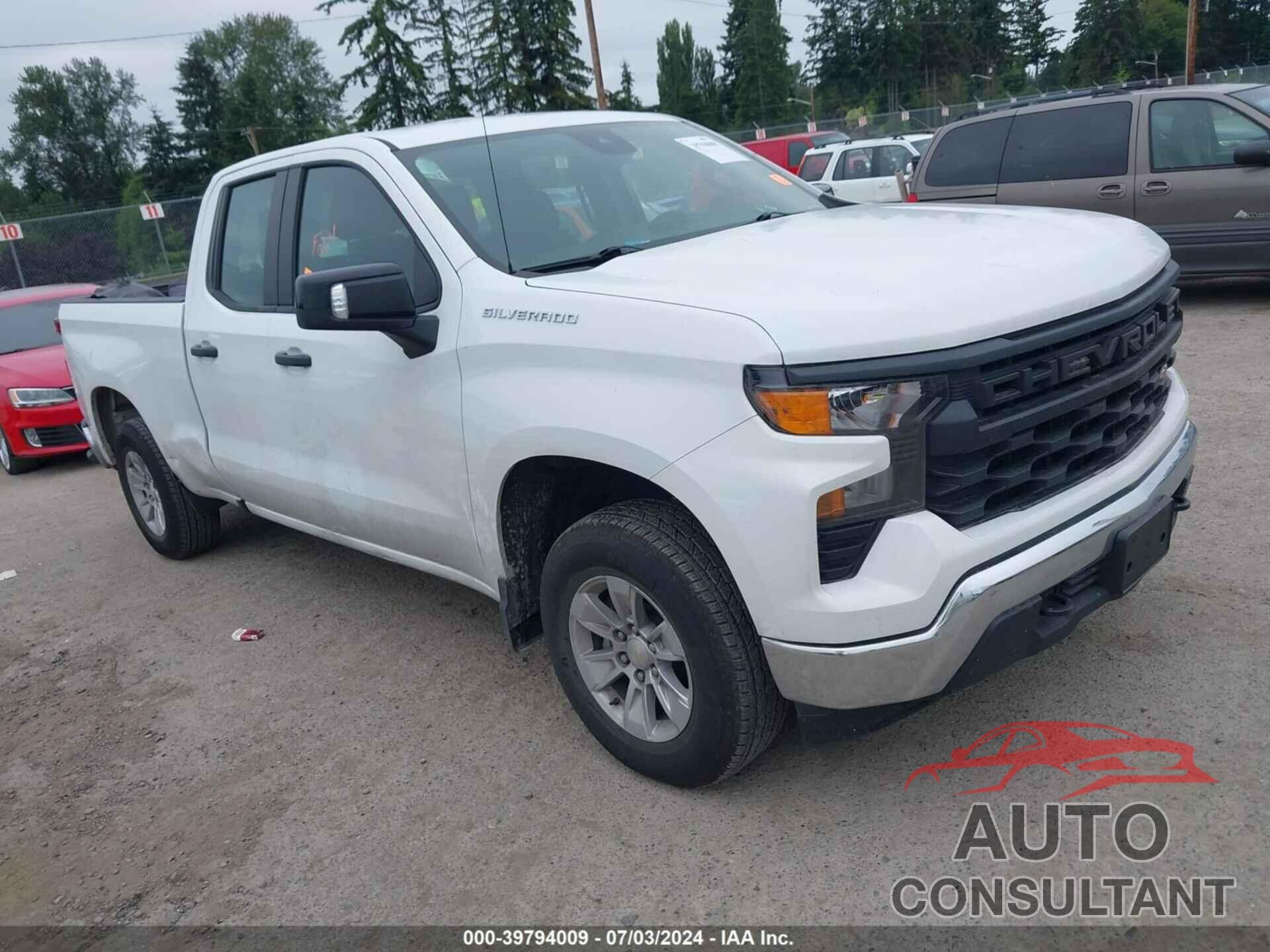 CHEVROLET SILVERADO 1500 2023 - 1GCRDAEK0PZ246225