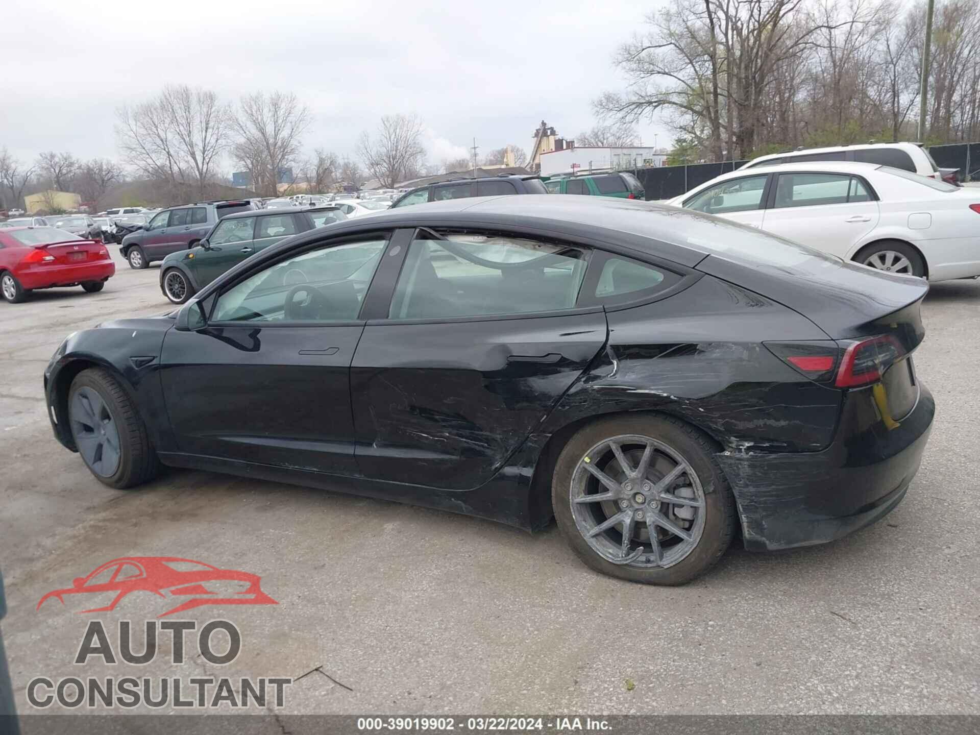 TESLA MODEL 3 2022 - 5YJ3E1EB7NF272648