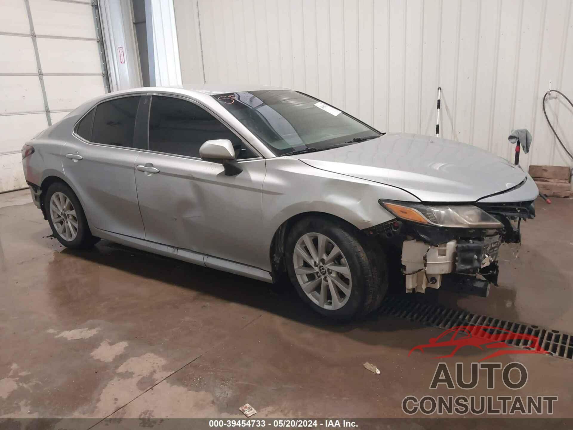 TOYOTA CAMRY 2021 - 4T1C11AK1MU454011