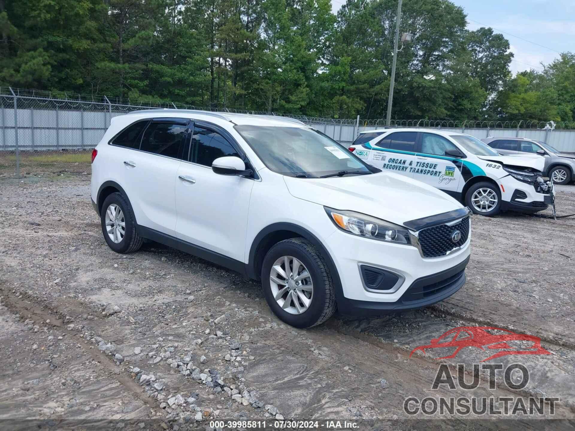 KIA SORENTO 2017 - 5XYPG4A31HG237094