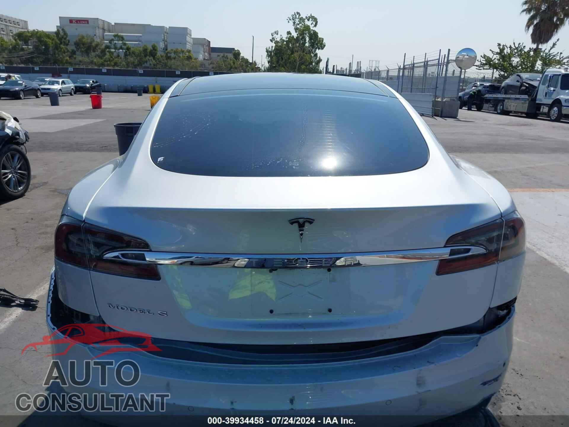 TESLA MODEL S 2016 - 5YJSA1E16GF160134